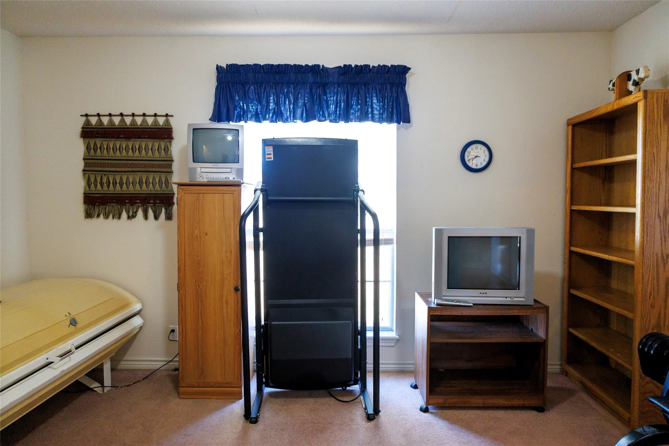 Farm For Sale in Smith County , 12987 County Road 452, Lindale, Texas 75771, 3 Bedrooms, 2 Bathrooms, 2 Garage spaces, 2,042 Sqft, built in 1994, Preowned, Price $995,000, mls#21166419, Real Estate Agent in Lindale, Homes For Sale in Smith county, Homes For Sale in Lindale, Realtor in Lindale Texas, Real Estate Brokerage Independent Realty Texas, Luminita Cordes Realtor