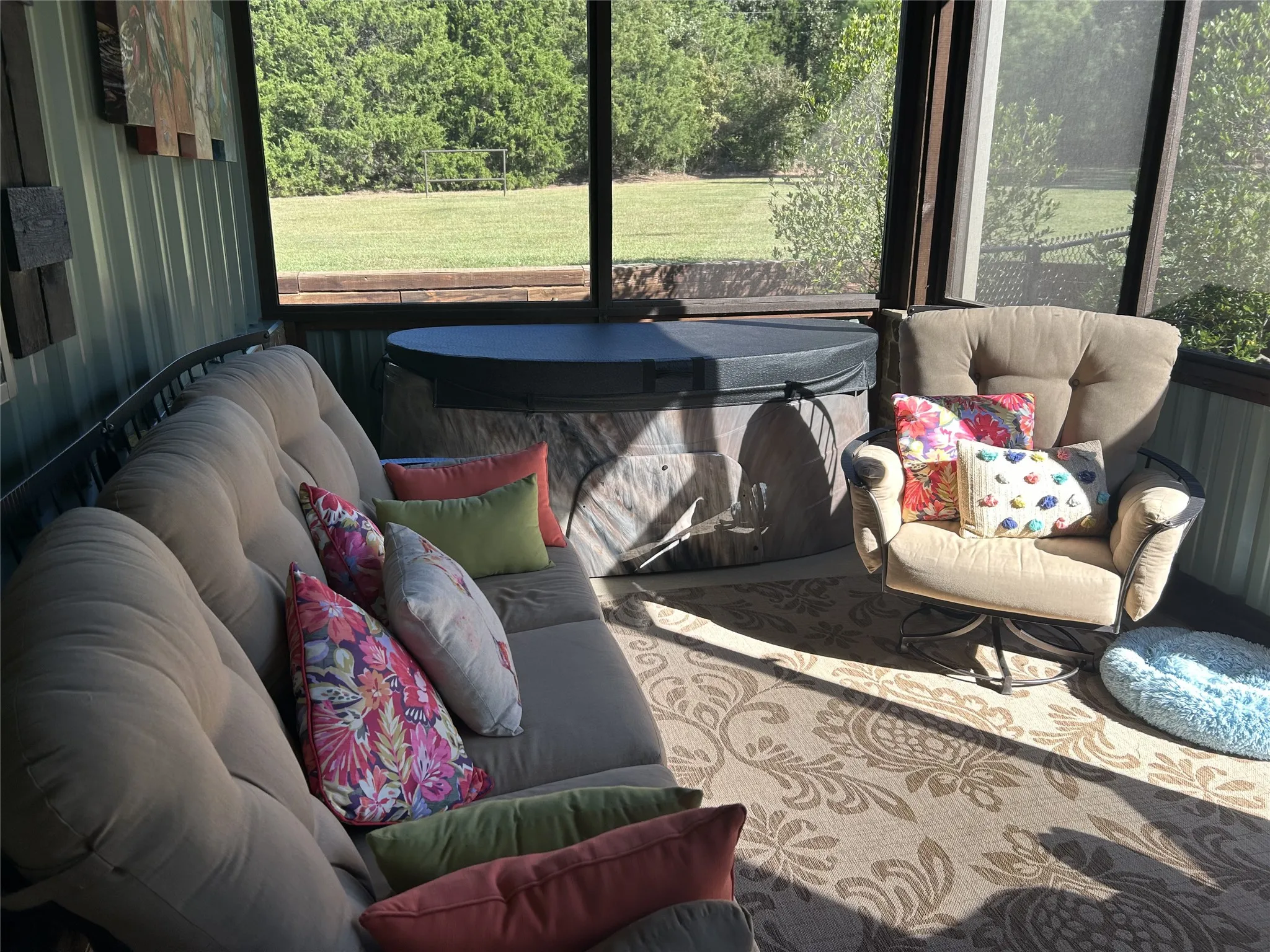 Single Family Residence For Sale in Van Zandt County , 2300 Vz County Road 2504, Canton, Texas 75103, 3 Bedrooms, 2 Bathrooms, Garage spaces, 2,564 Sqft, built in 2016, Preowned, Price $799,000, mls#21164149, Real Estate Agent in Canton, Homes For Sale in Van Zandt county, Homes For Sale in Canton, Realtor in Canton Texas, Real Estate Brokerage Independent Realty Texas, Luminita Cordes Realtor