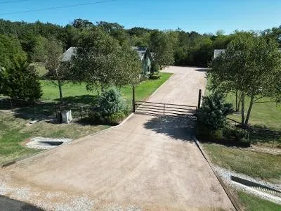 Single Family Residence For Sale in Van Zandt County , 2300 Vz County Road 2504, Canton, Texas 75103, 3 Bedrooms, 2 Bathrooms, Garage spaces, 2,564 Sqft, built in 2016, Preowned, Price $799,000, mls#21164149, Real Estate Agent in Canton, Homes For Sale in Van Zandt county, Homes For Sale in Canton, Realtor in Canton Texas, Real Estate Brokerage Independent Realty Texas, Luminita Cordes Realtor