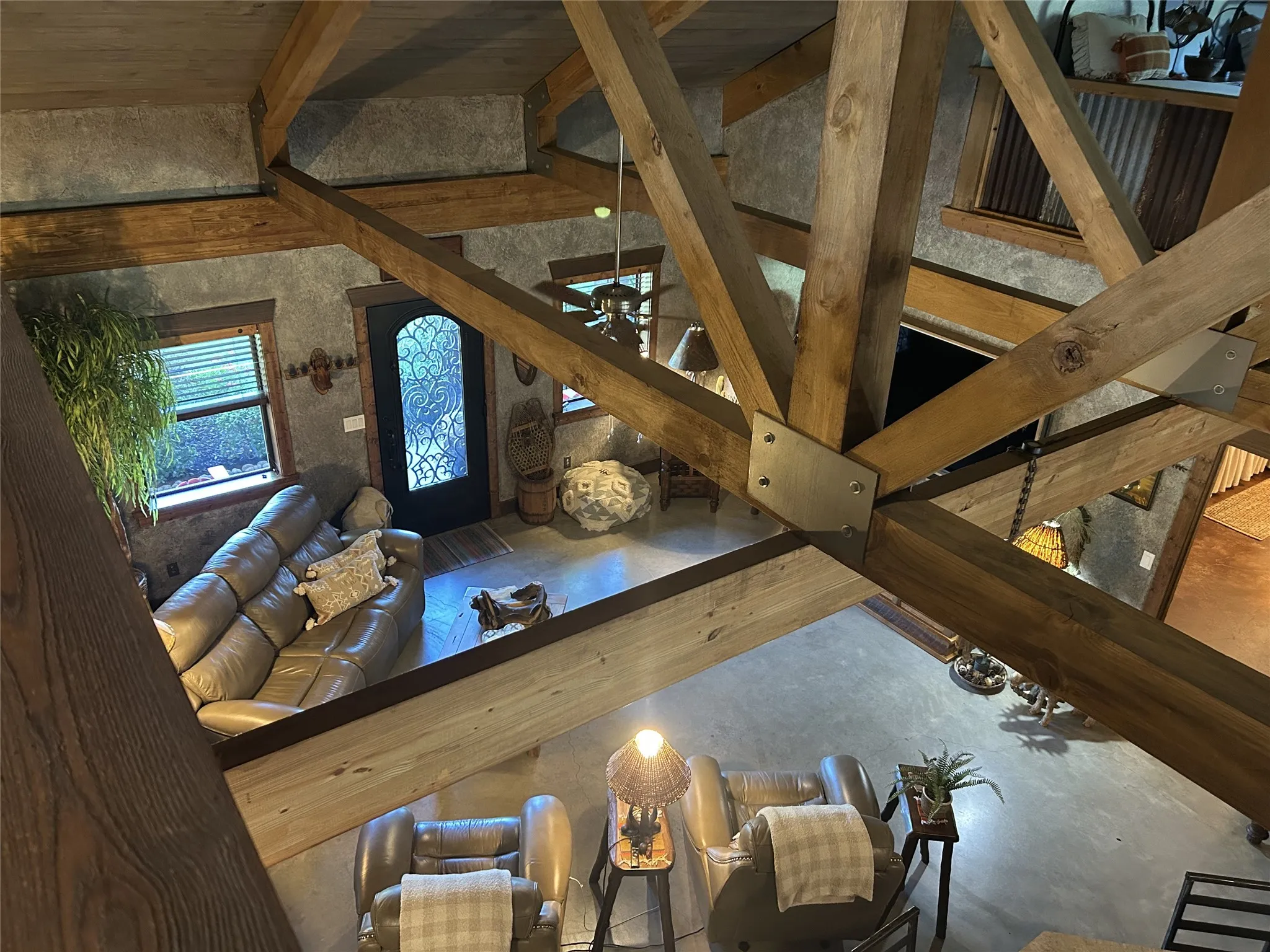 Single Family Residence For Sale in Van Zandt County , 2300 Vz County Road 2504, Canton, Texas 75103, 3 Bedrooms, 2 Bathrooms, Garage spaces, 2,564 Sqft, built in 2016, Preowned, Price $799,000, mls#21164149, Real Estate Agent in Canton, Homes For Sale in Van Zandt county, Homes For Sale in Canton, Realtor in Canton Texas, Real Estate Brokerage Independent Realty Texas, Luminita Cordes Realtor