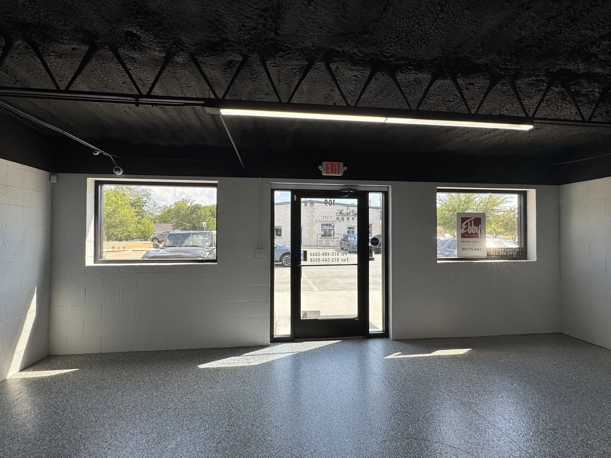 Retail For Rent in Rockwall County , 109 E Fate Main Place, Fate, Texas 75132, 0, 0, Garage spaces, 0 Sqft, built in 1975, Preowned, mls#21154905, Real Estate Agent in Fate, Homes For Rent in Rockwall county, Homes For Rent in Fate, Realtor in Fate Texas, Real Estate Brokerage Independent Realty Texas, Luminita Cordes Realtor