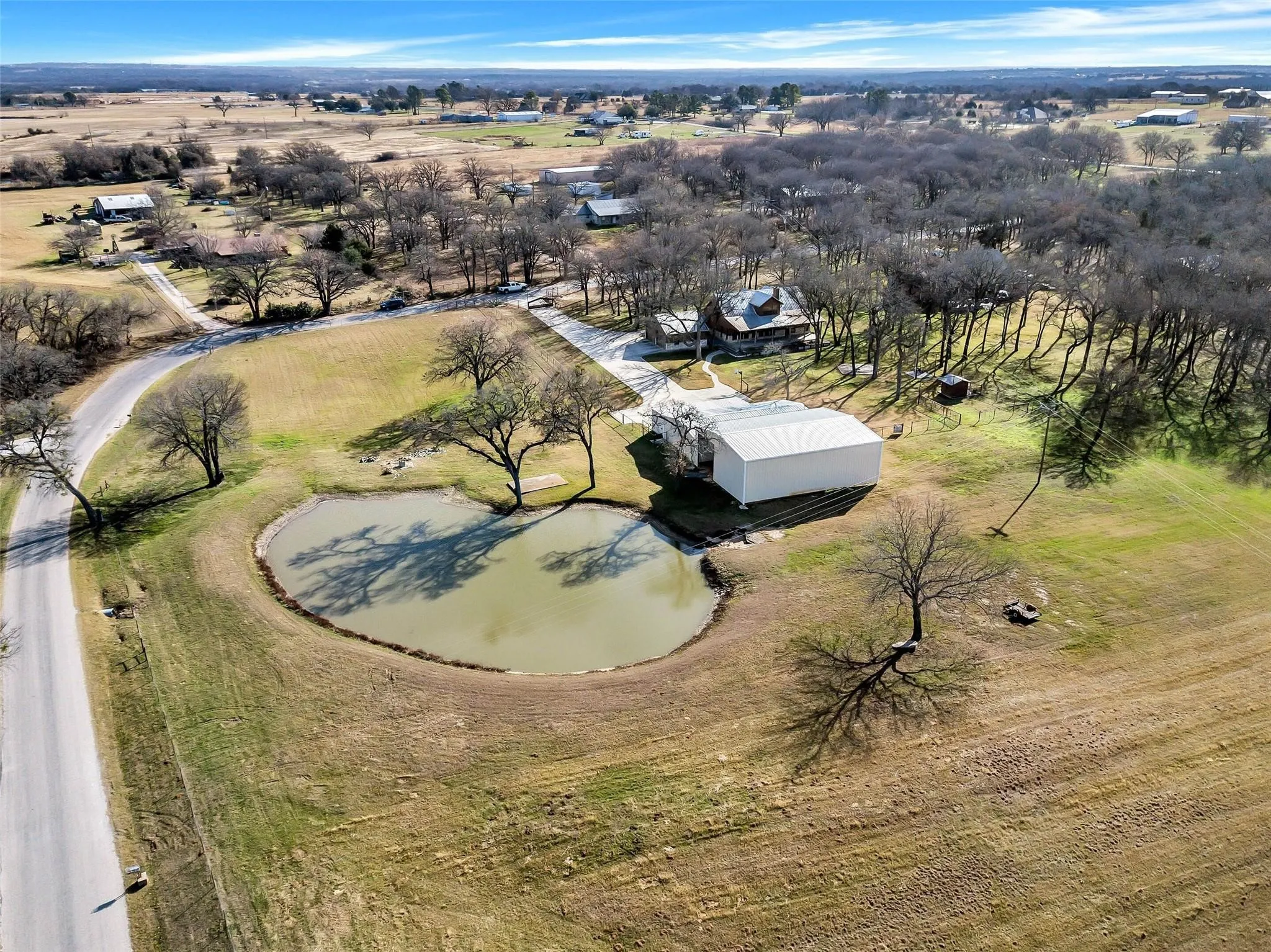 Single Family Residence For Sale in Wise County , 131 County Road 4680, Boyd, Texas 76023, 3 Bedroom, 3 Bathroom, 2 Garage spaces, 2,244 Sqft, built in 1997, mls#21166735, Real Estate Agent in Boyd, Homes For Sale in Wise county, Homes For Sale in Boyd, Realtor in Boyd Texas, Real Estate Brokerage Independent Realty Texas, Luminita Cordes Realtor