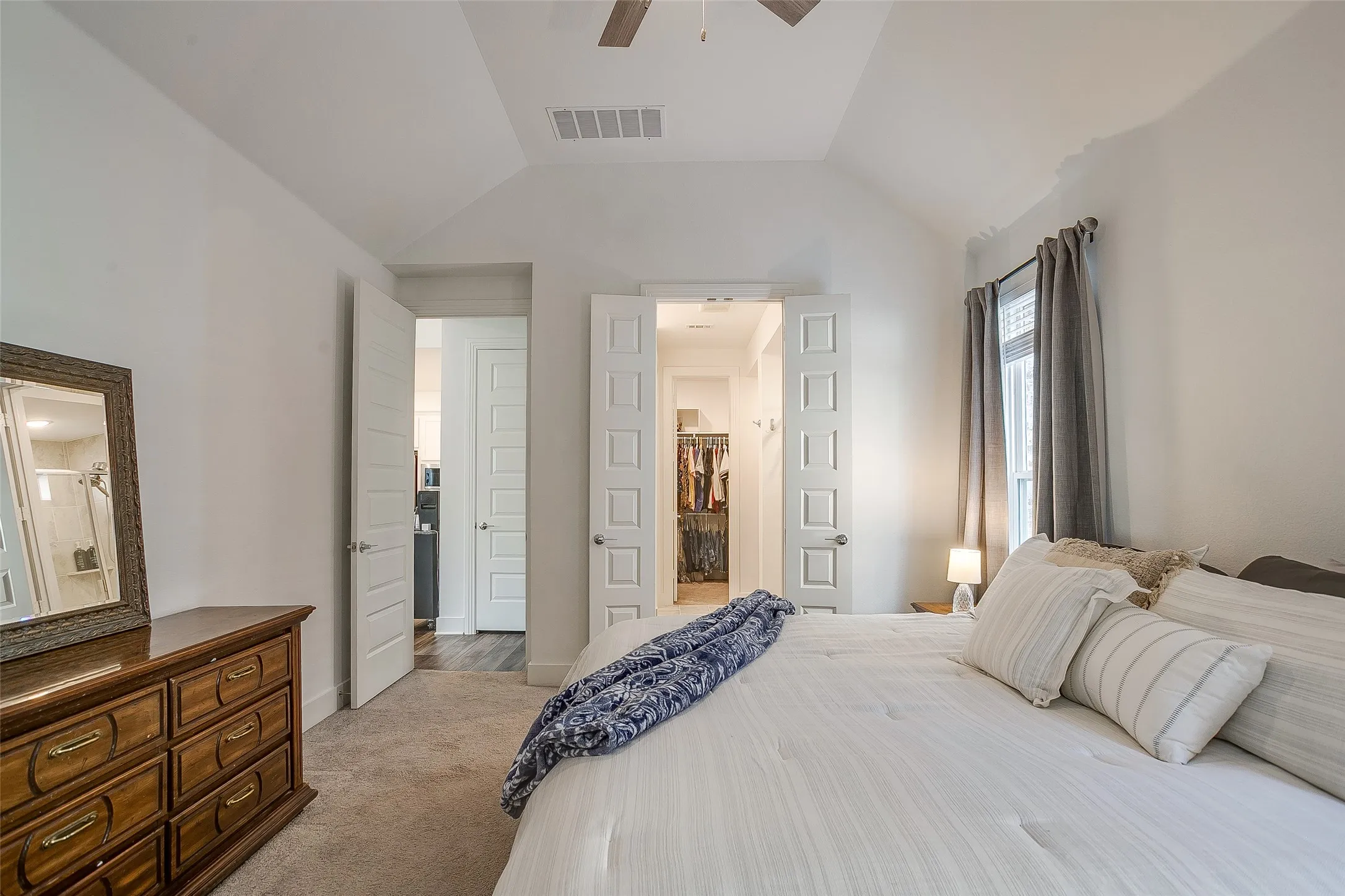 Single Family Residence For Sale in Denton County , 2333 Stella Lane, Northlake, Texas 76247, 4 Bedroom, 3 Bathroom, 2 Garage spaces, 2,290 Sqft, built in 2021, mls#21163159, Real Estate Agent in Northlake, Homes For Sale in Denton county, Homes For Sale in Northlake, Realtor in Northlake Texas, Real Estate Brokerage Independent Realty Texas, Luminita Cordes Realtor