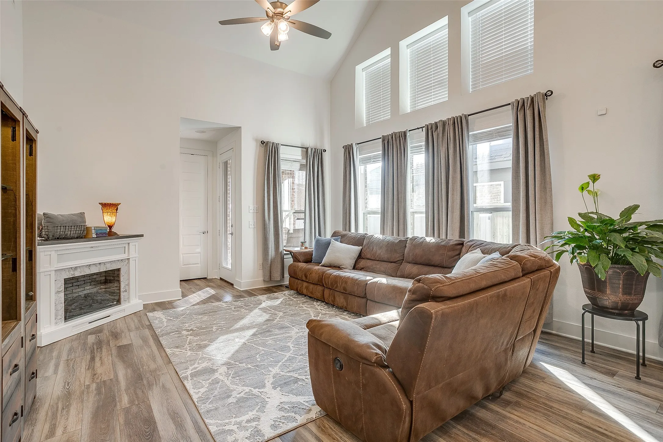 Single Family Residence For Sale in Denton County , 2333 Stella Lane, Northlake, Texas 76247, 4 Bedroom, 3 Bathroom, 2 Garage spaces, 2,290 Sqft, built in 2021, mls#21163159, Real Estate Agent in Northlake, Homes For Sale in Denton county, Homes For Sale in Northlake, Realtor in Northlake Texas, Real Estate Brokerage Independent Realty Texas, Luminita Cordes Realtor