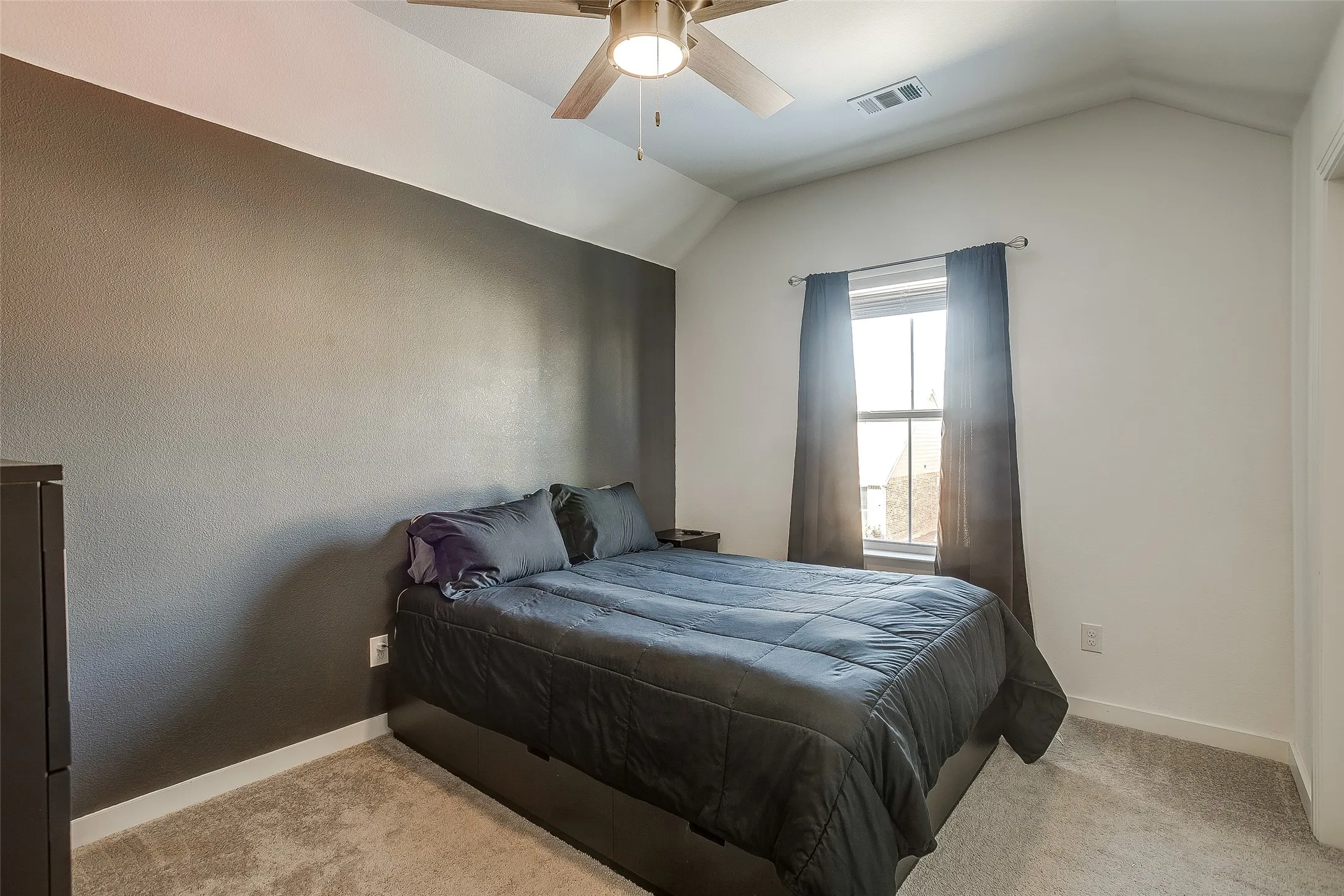 Single Family Residence For Sale in Denton County , 2333 Stella Lane, Northlake, Texas 76247, 4 Bedroom, 3 Bathroom, 2 Garage spaces, 2,290 Sqft, built in 2021, mls#21163159, Real Estate Agent in Northlake, Homes For Sale in Denton county, Homes For Sale in Northlake, Realtor in Northlake Texas, Real Estate Brokerage Independent Realty Texas, Luminita Cordes Realtor