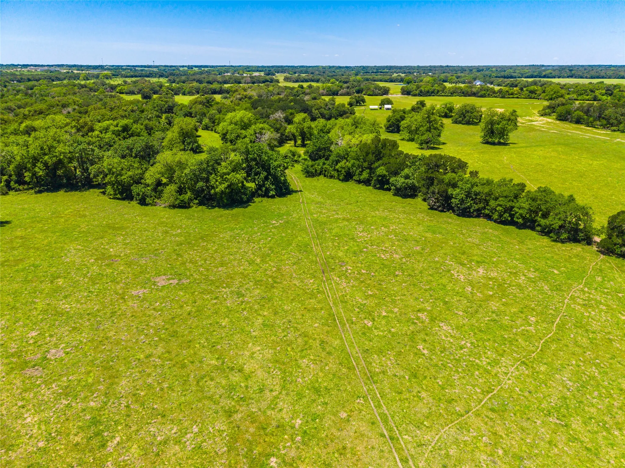 Ranch For Sale in Limestone County , 0 LCR 412, Groesbeck, Texas 76642, 0, 0, Garage spaces, 0 Sqft, built in 0, Price $1,887,000, mls#21166794, Real Estate Agent in Groesbeck, Homes For Sale in Limestone county, Homes For Sale in Groesbeck, Realtor in Groesbeck Texas, Real Estate Brokerage Independent Realty Texas, Luminita Cordes Realtor