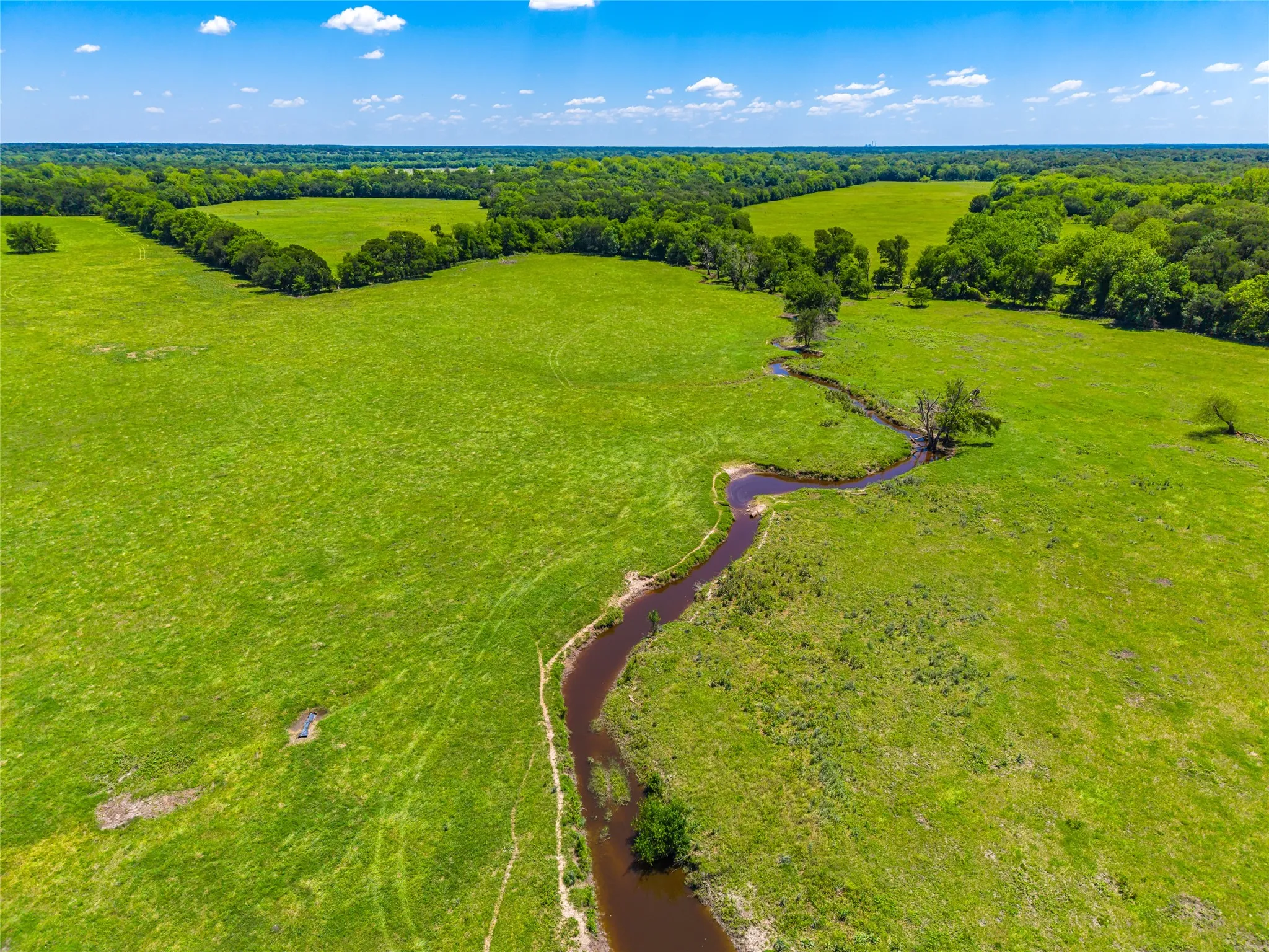 Ranch For Sale in Limestone County , 0 LCR 412, Groesbeck, Texas 76642, 0, 0, Garage spaces, 0 Sqft, built in 0, Price $1,887,000, mls#21166794, Real Estate Agent in Groesbeck, Homes For Sale in Limestone county, Homes For Sale in Groesbeck, Realtor in Groesbeck Texas, Real Estate Brokerage Independent Realty Texas, Luminita Cordes Realtor