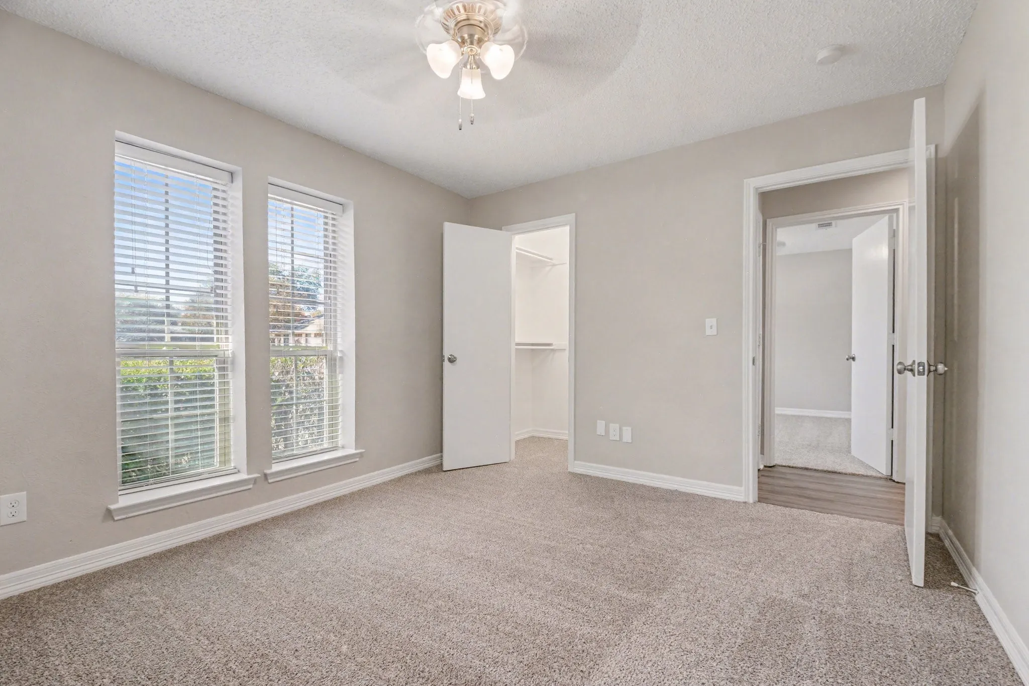 Single Family Residence For Sale in Collin County , 2304 Twilight Circle, Plano, Texas 75093, 4 Bedroom, 2 Bathroom, 2 Garage spaces, 1,956 Sqft, built in 1979, mls#21166443, Real Estate Agent in Plano, Homes For Sale in Collin county, Homes For Sale in Plano, Realtor in Plano Texas, Real Estate Brokerage Independent Realty Texas, Luminita Cordes Realtor