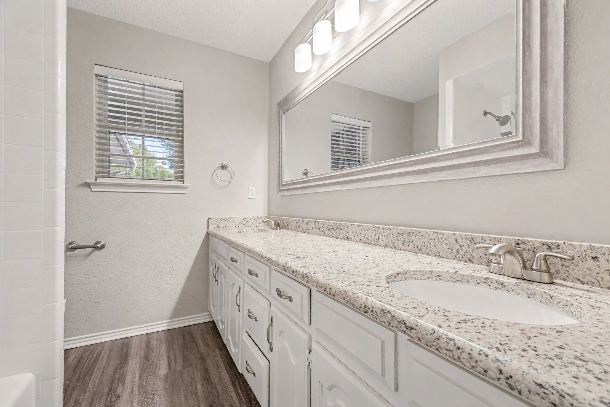 Single Family Residence For Sale in Collin County , 2304 Twilight Circle, Plano, Texas 75093, 4 Bedroom, 2 Bathroom, 2 Garage spaces, 1,956 Sqft, built in 1979, mls#21166443, Real Estate Agent in Plano, Homes For Sale in Collin county, Homes For Sale in Plano, Realtor in Plano Texas, Real Estate Brokerage Independent Realty Texas, Luminita Cordes Realtor