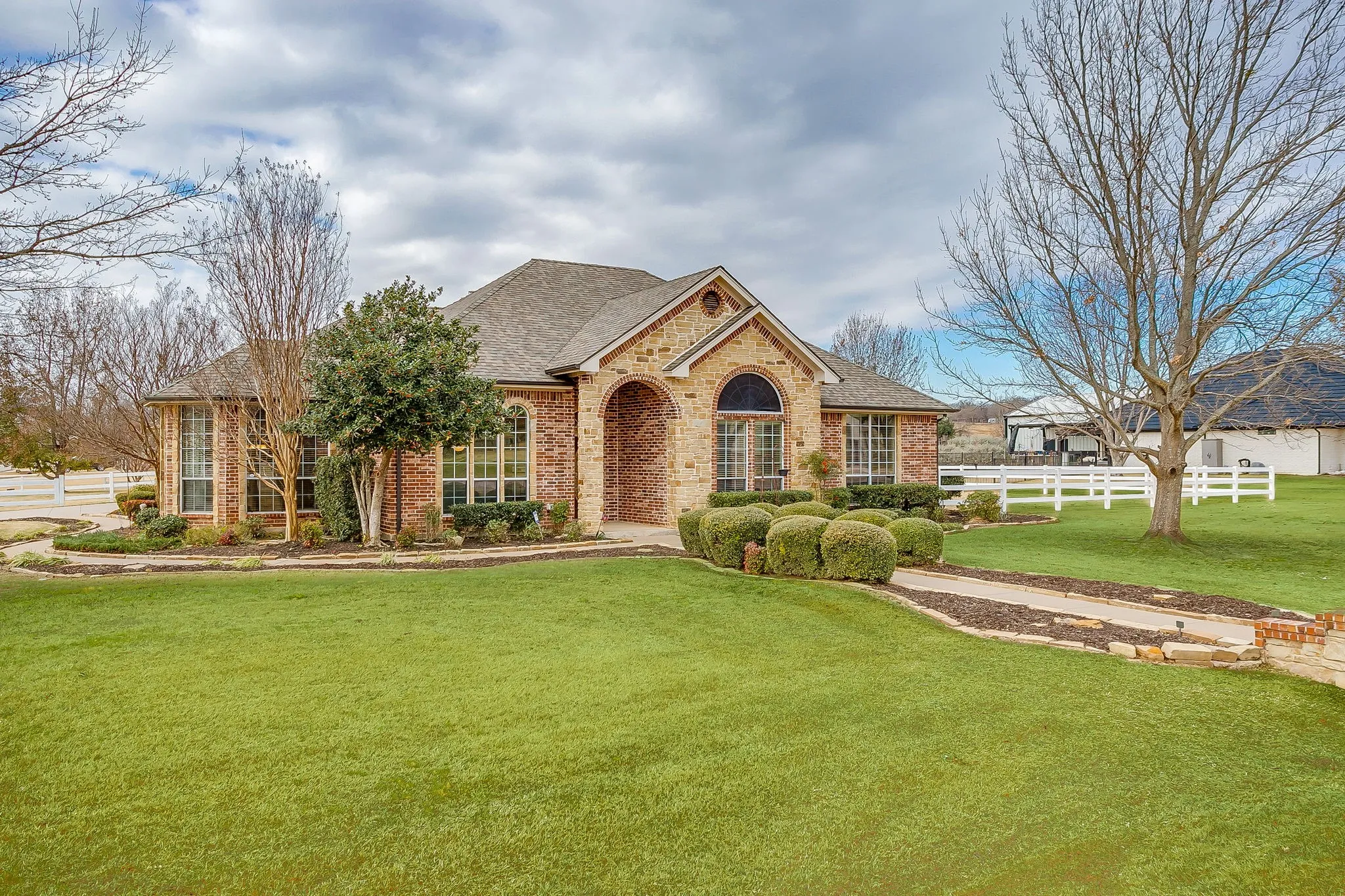 Single Family Residence For Sale