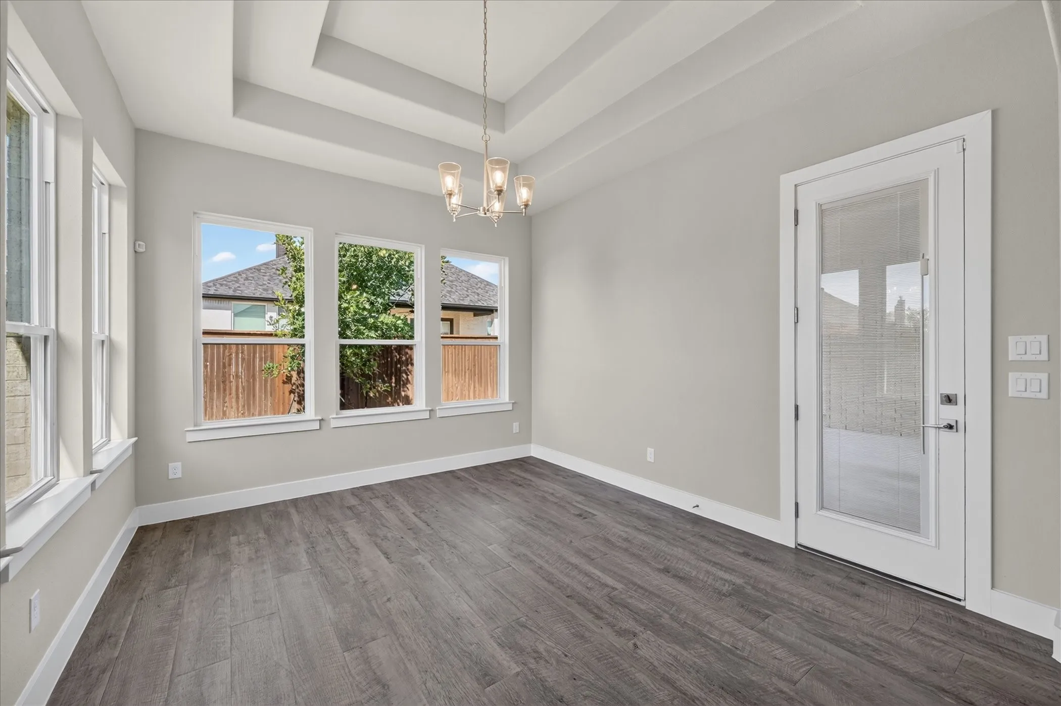 Single Family Residence For Sale in Tarrant County , 462 Creekside, Haslet, Texas 76052, 4 Bedroom, 2 Bathroom, 2 Garage spaces, 2,870 Sqft, built in 2024, New Construction - Complete, mls#21166917, Real Estate Agent in Haslet, Homes For Sale in Tarrant county, Homes For Sale in Haslet, Realtor in Haslet Texas, Real Estate Brokerage Independent Realty Texas, Luminita Cordes Realtor
