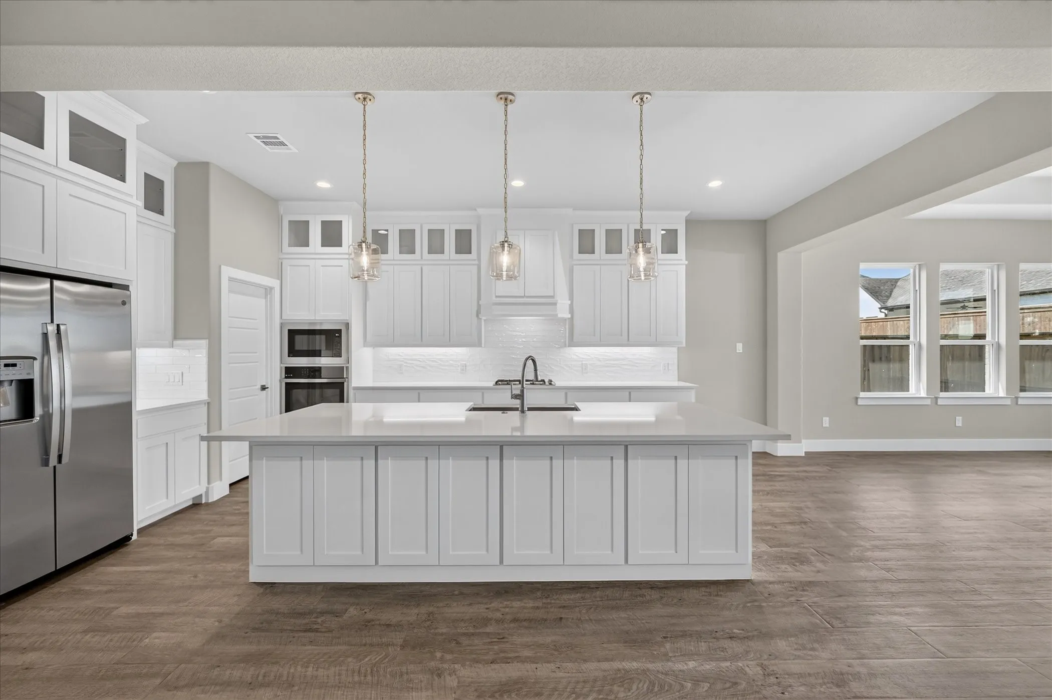 Single Family Residence For Sale in Tarrant County , 462 Creekside, Haslet, Texas 76052, 4 Bedroom, 2 Bathroom, 2 Garage spaces, 2,870 Sqft, built in 2024, New Construction - Complete, mls#21166917, Real Estate Agent in Haslet, Homes For Sale in Tarrant county, Homes For Sale in Haslet, Realtor in Haslet Texas, Real Estate Brokerage Independent Realty Texas, Luminita Cordes Realtor