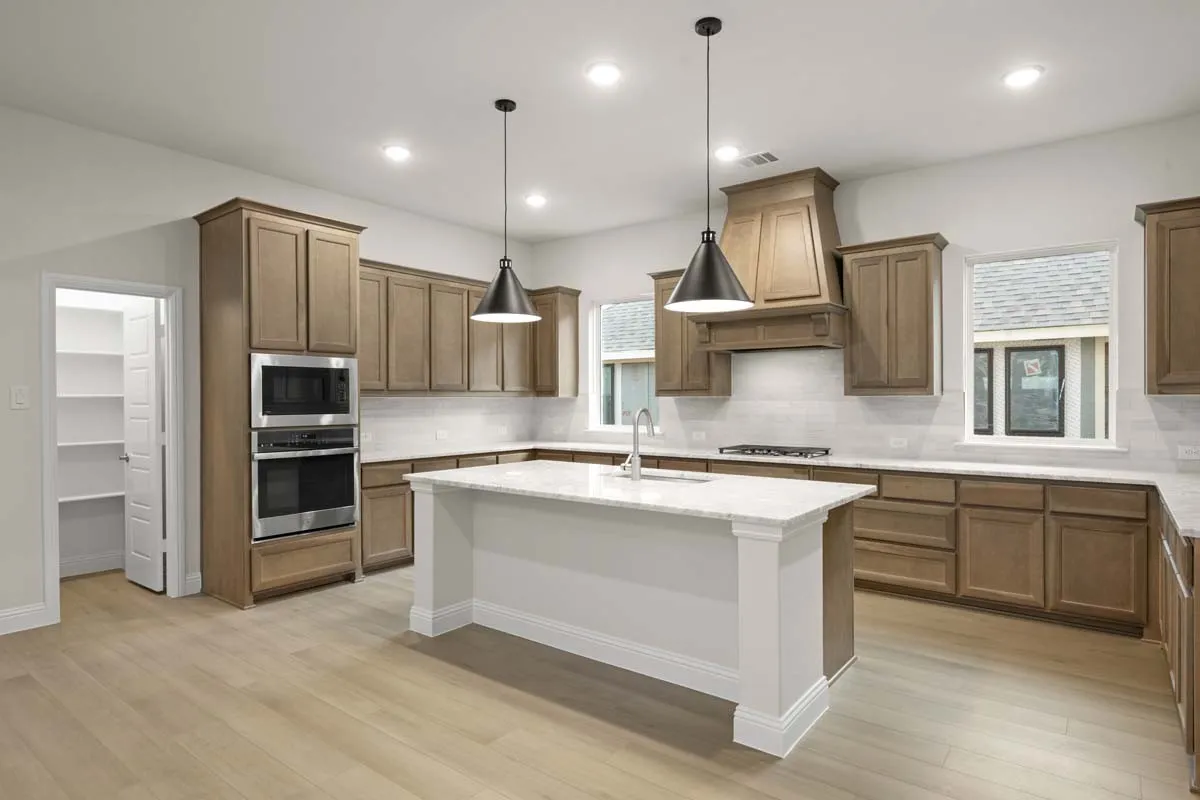 07-1013-birkdale-drive-timberbrook-justin-tx-kitchen-island