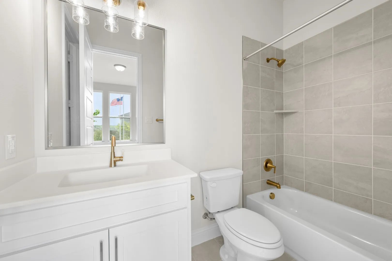 2017 Grey Birch- Bathroom-2