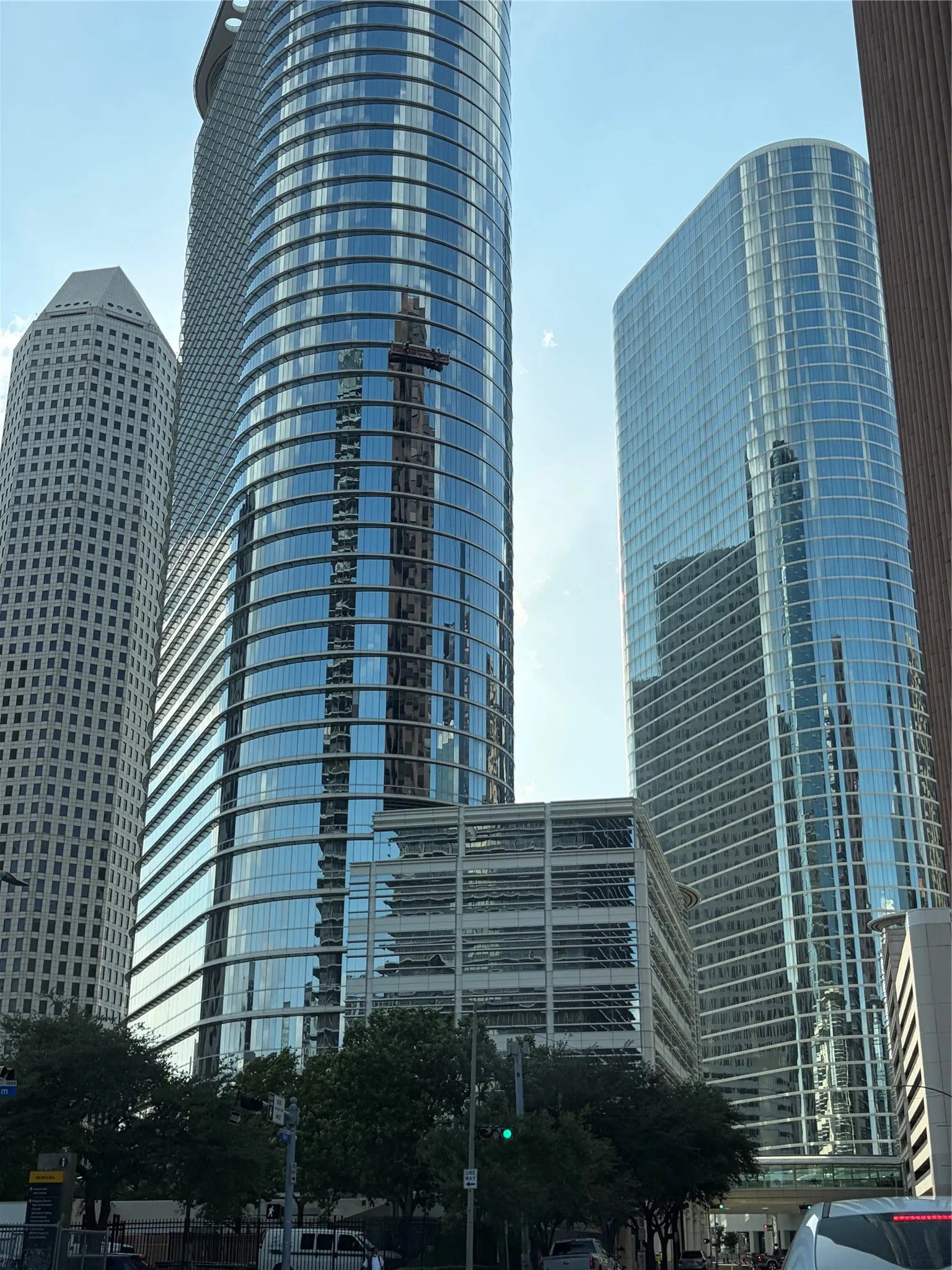 Downtown is 7 mins away.