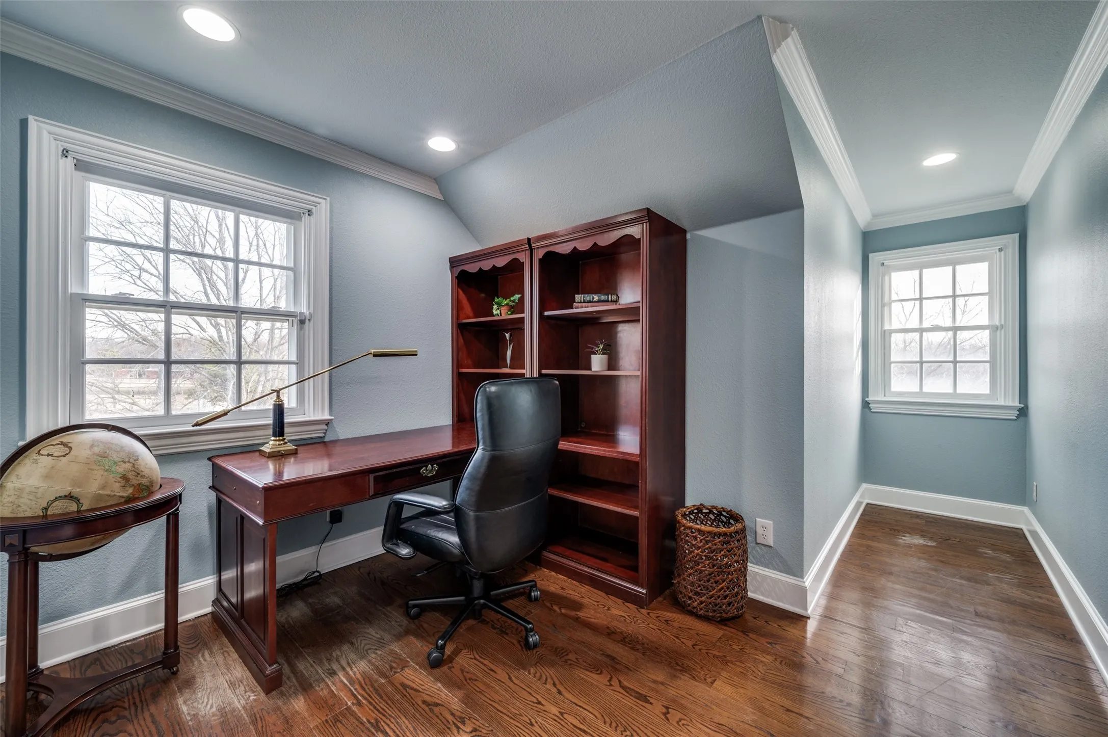 Single Family Residence For Sale in Denton County , 1827 Dr Sanders Road, Aubrey, Texas 76227, 4 Bedrooms, 4 Bathrooms, 4 Garage spaces, 3,934 Sqft, built in 1995, Price $2,850,000, mls#21164772, Real Estate Agent in Aubrey, Homes For Sale in Denton county, Homes For Sale in Aubrey, Realtor in Aubrey Texas, Real Estate Brokerage Independent Realty Texas, Luminita Cordes Realtor