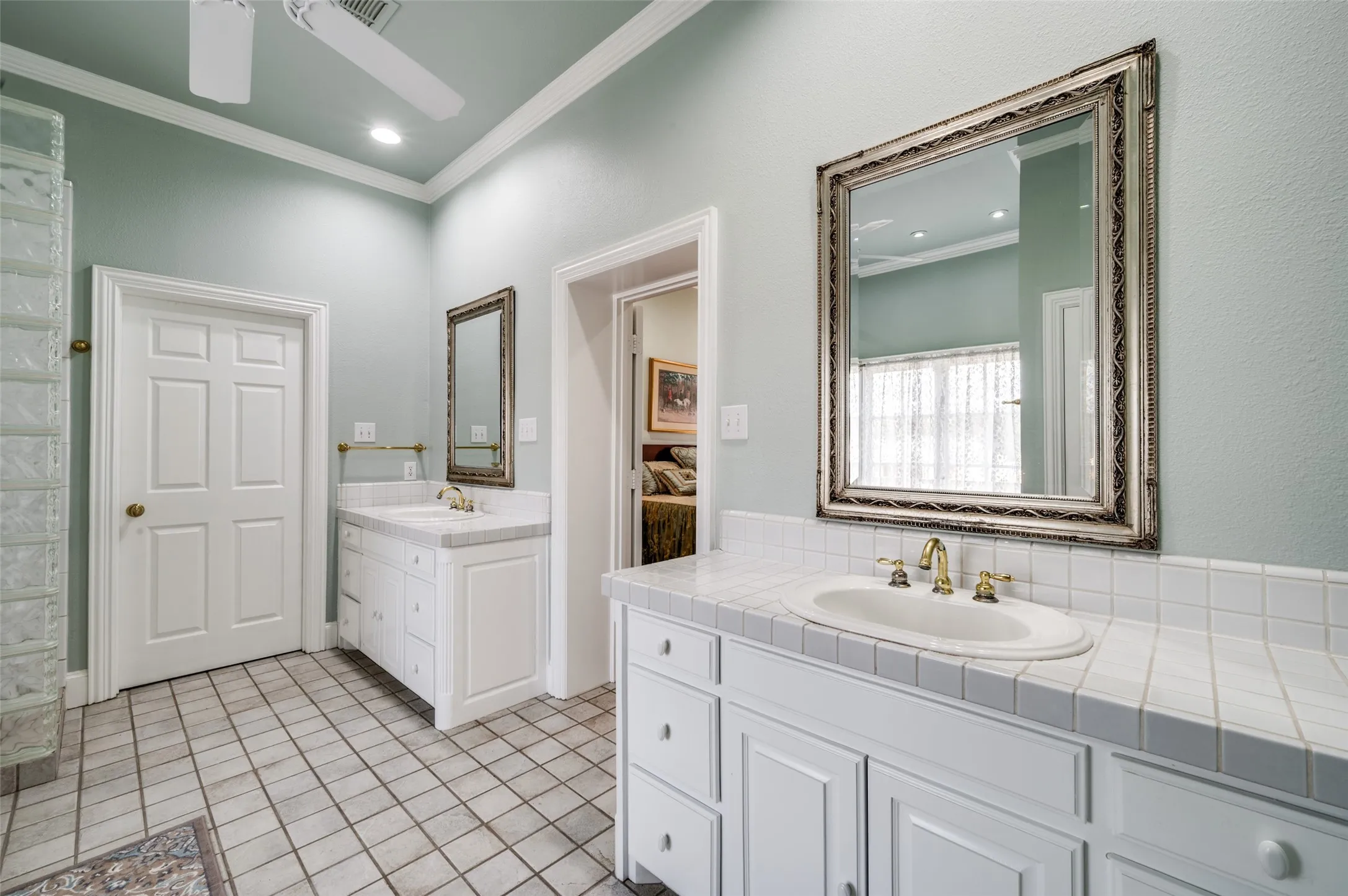 Single Family Residence For Sale in Denton County , 1827 Dr Sanders Road, Aubrey, Texas 76227, 4 Bedrooms, 4 Bathrooms, 4 Garage spaces, 3,934 Sqft, built in 1995, Price $2,850,000, mls#21164772, Real Estate Agent in Aubrey, Homes For Sale in Denton county, Homes For Sale in Aubrey, Realtor in Aubrey Texas, Real Estate Brokerage Independent Realty Texas, Luminita Cordes Realtor