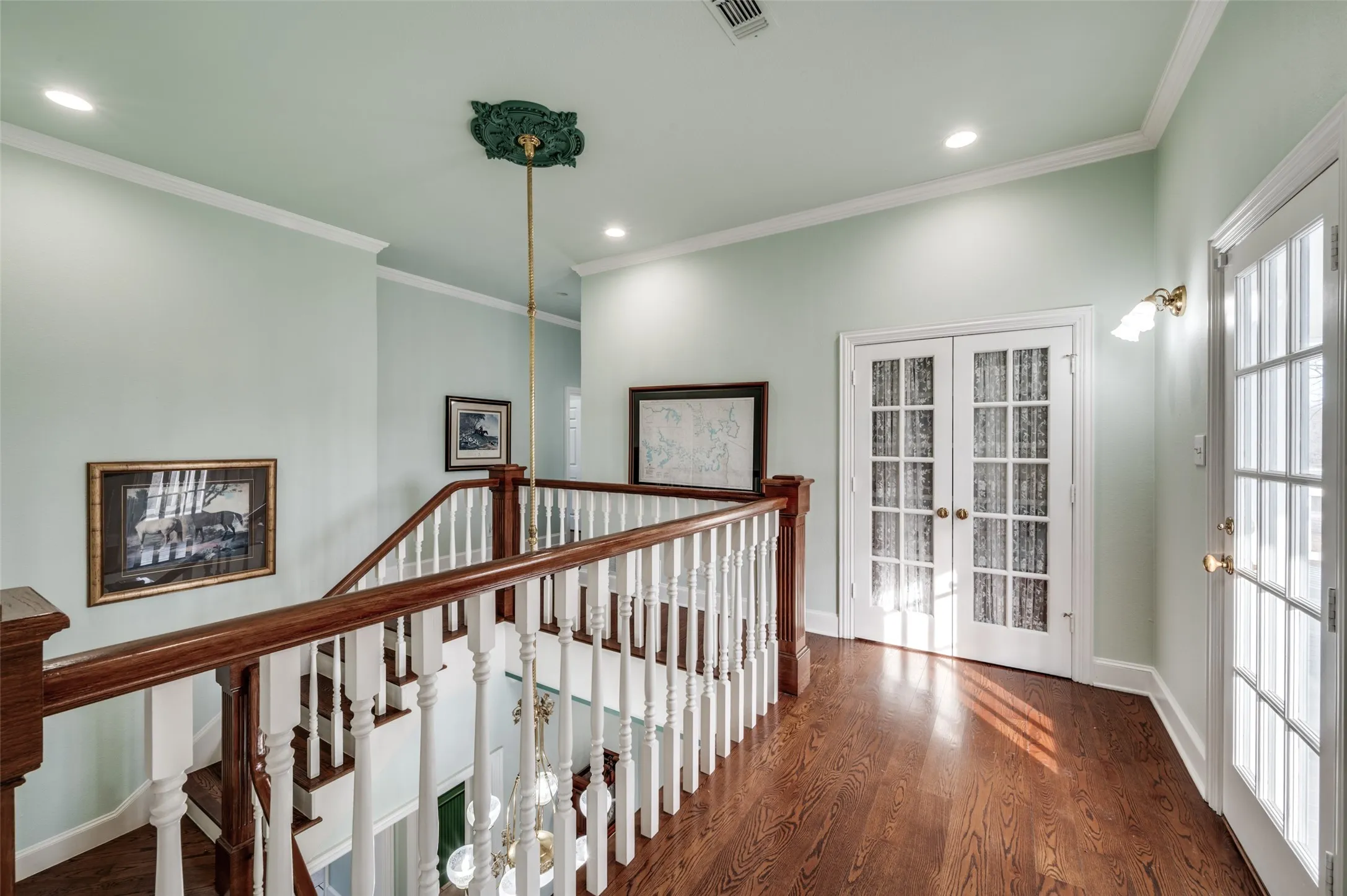 Single Family Residence For Sale in Denton County , 1827 Dr Sanders Road, Aubrey, Texas 76227, 4 Bedrooms, 4 Bathrooms, 4 Garage spaces, 3,934 Sqft, built in 1995, Price $2,850,000, mls#21164772, Real Estate Agent in Aubrey, Homes For Sale in Denton county, Homes For Sale in Aubrey, Realtor in Aubrey Texas, Real Estate Brokerage Independent Realty Texas, Luminita Cordes Realtor