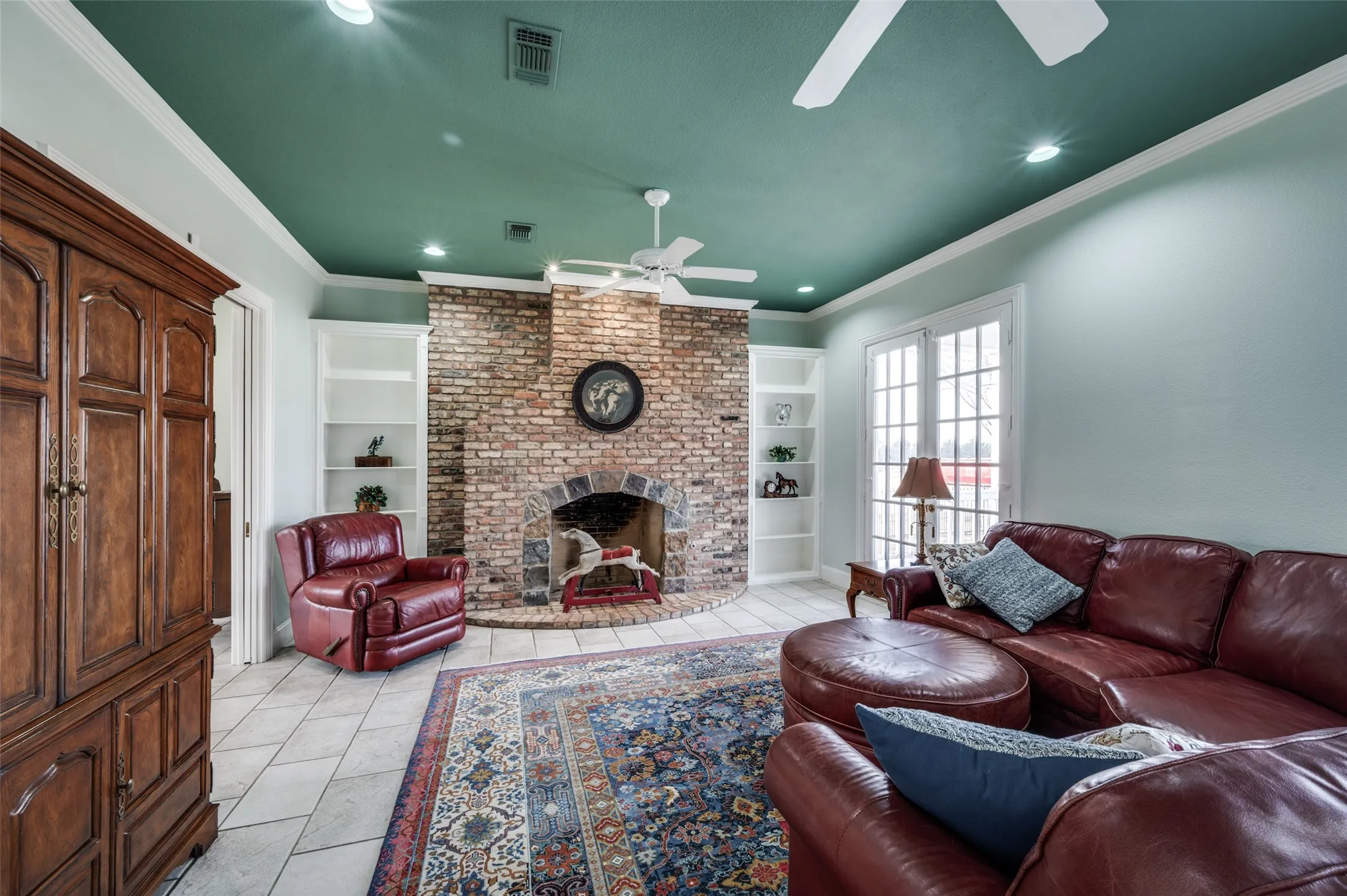 Single Family Residence For Sale in Denton County , 1827 Dr Sanders Road, Aubrey, Texas 76227, 4 Bedrooms, 4 Bathrooms, 4 Garage spaces, 3,934 Sqft, built in 1995, Price $2,850,000, mls#21164772, Real Estate Agent in Aubrey, Homes For Sale in Denton county, Homes For Sale in Aubrey, Realtor in Aubrey Texas, Real Estate Brokerage Independent Realty Texas, Luminita Cordes Realtor
