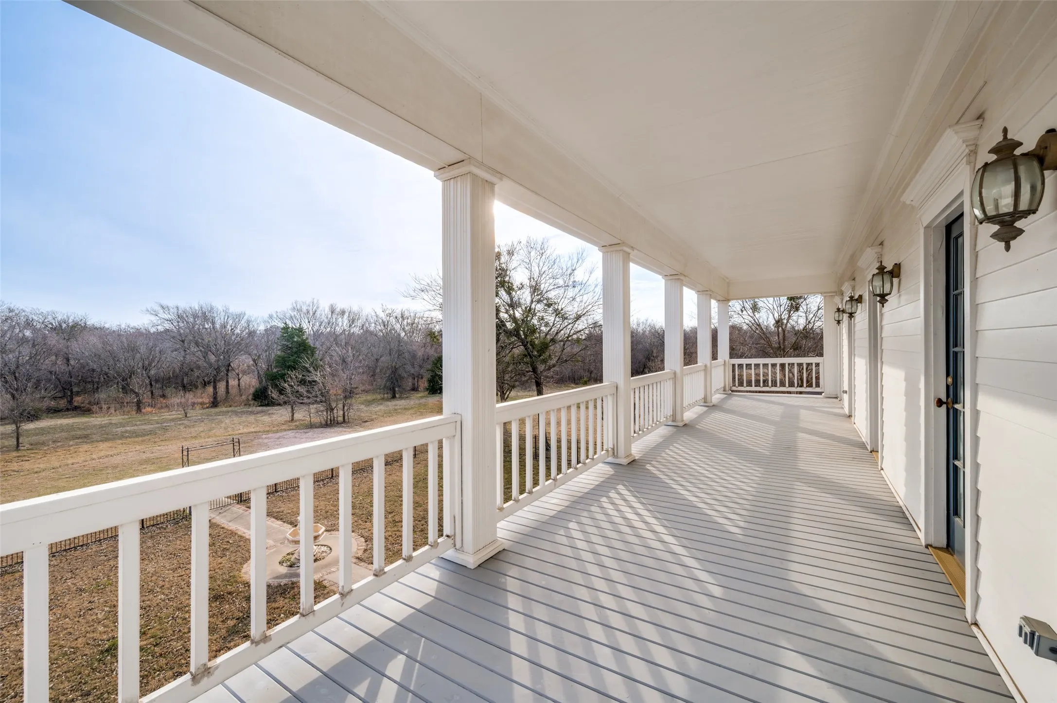Single Family Residence For Sale in Denton County , 1827 Dr Sanders Road, Aubrey, Texas 76227, 4 Bedrooms, 4 Bathrooms, 4 Garage spaces, 3,934 Sqft, built in 1995, Price $2,850,000, mls#21164772, Real Estate Agent in Aubrey, Homes For Sale in Denton county, Homes For Sale in Aubrey, Realtor in Aubrey Texas, Real Estate Brokerage Independent Realty Texas, Luminita Cordes Realtor