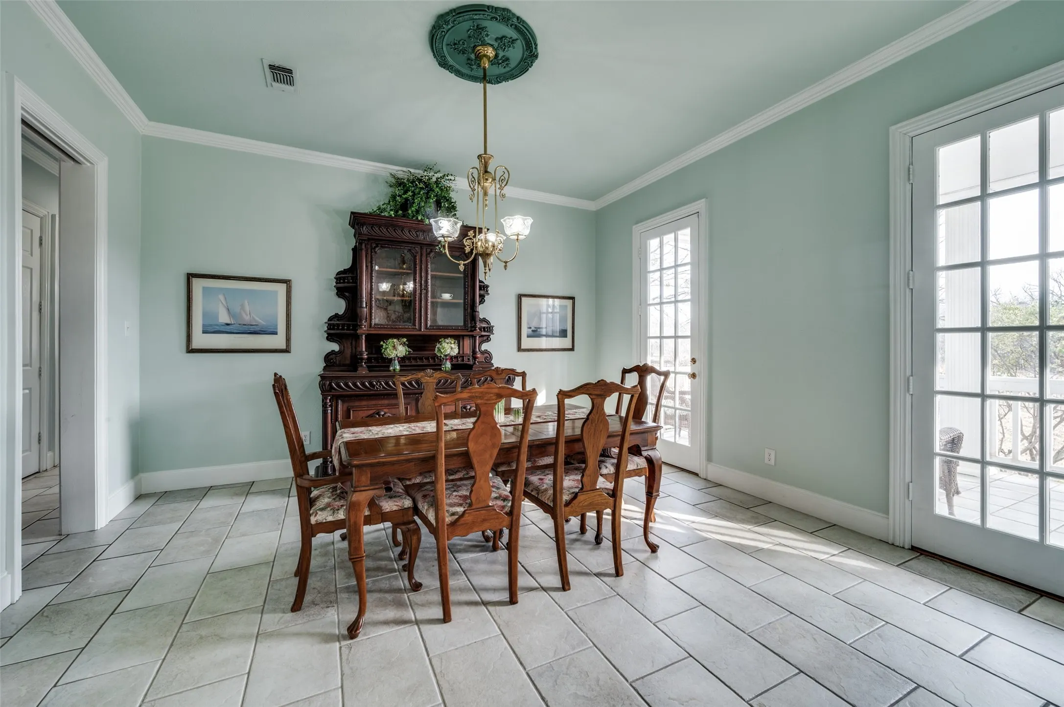 Single Family Residence For Sale in Denton County , 1827 Dr Sanders Road, Aubrey, Texas 76227, 4 Bedrooms, 4 Bathrooms, 4 Garage spaces, 3,934 Sqft, built in 1995, Price $2,850,000, mls#21164772, Real Estate Agent in Aubrey, Homes For Sale in Denton county, Homes For Sale in Aubrey, Realtor in Aubrey Texas, Real Estate Brokerage Independent Realty Texas, Luminita Cordes Realtor