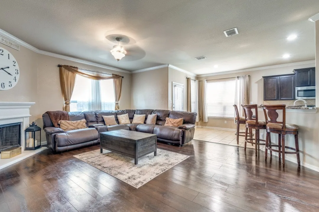 Single Family Residence For Sale in Tarrant County , 14316 Mariposa Lily Lane, Fort Worth, Texas 76052, 4 Bedroom, 4 Bathroom, 2 Garage spaces, 2,561 Sqft, built in 2012, Preowned, mls#21167099, Real Estate Agent in Fort Worth, Homes For Sale in Tarrant county, Homes For Sale in Fort Worth, Realtor in Fort Worth Texas, Real Estate Brokerage Independent Realty Texas, Luminita Cordes Realtor