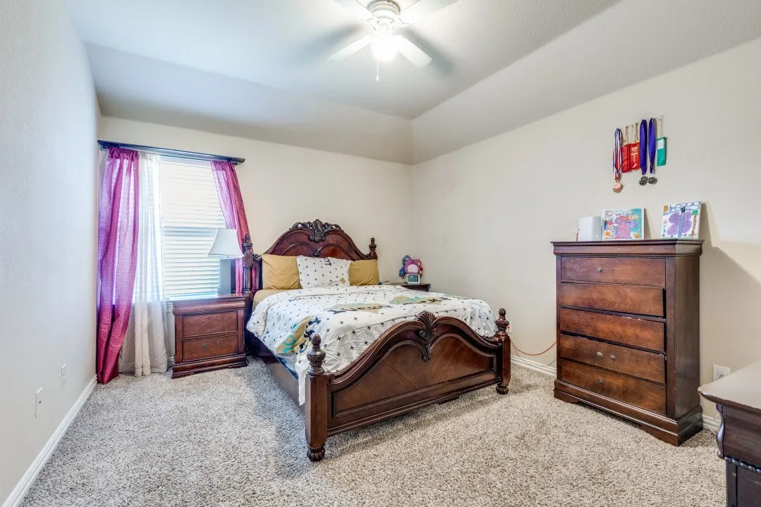 Single Family Residence For Sale in Tarrant County , 14316 Mariposa Lily Lane, Fort Worth, Texas 76052, 4 Bedroom, 4 Bathroom, 2 Garage spaces, 2,561 Sqft, built in 2012, Preowned, mls#21167099, Real Estate Agent in Fort Worth, Homes For Sale in Tarrant county, Homes For Sale in Fort Worth, Realtor in Fort Worth Texas, Real Estate Brokerage Independent Realty Texas, Luminita Cordes Realtor