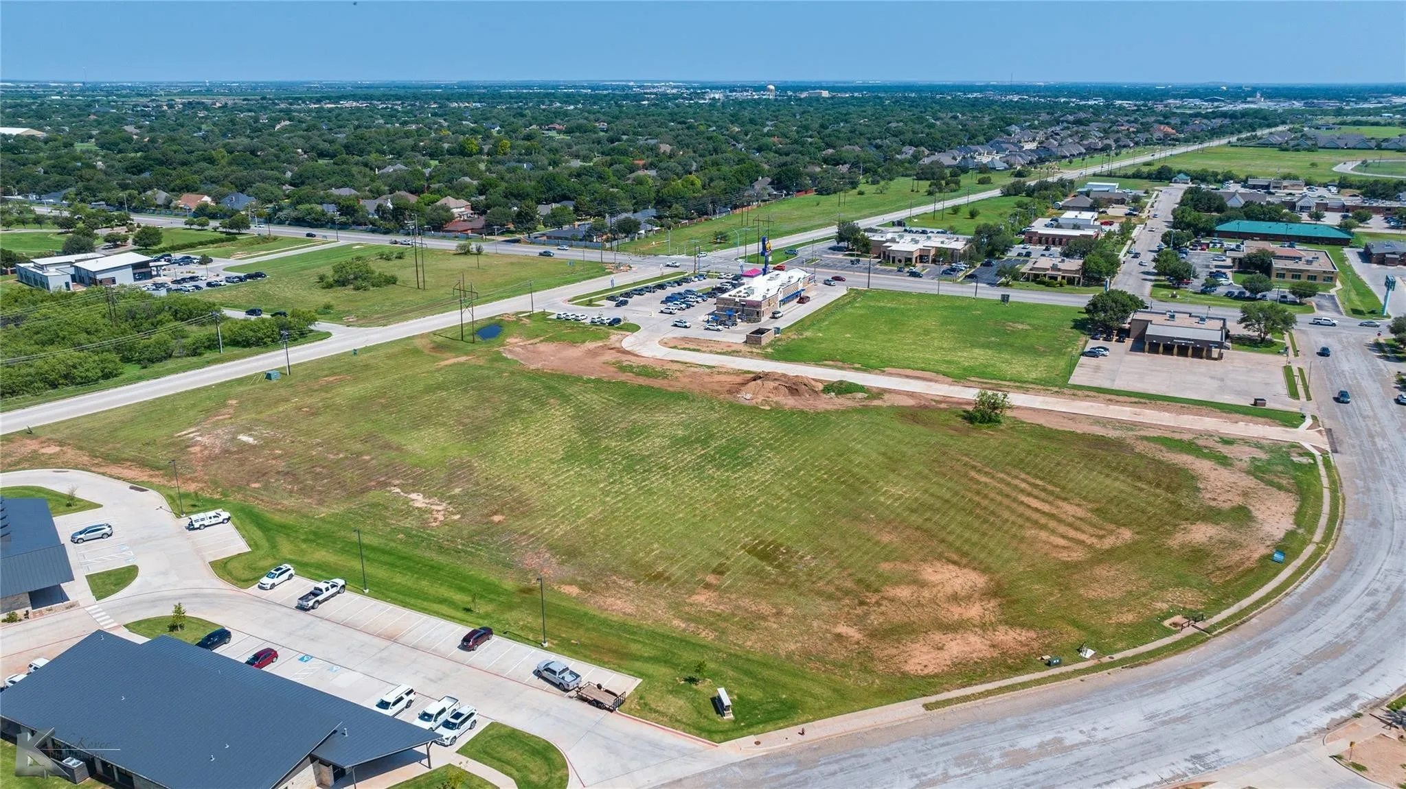 Unimproved Land For Sale in Taylor County , 2141 Antilley Road, Abilene, Texas 79606, 0, 0, Garage spaces, 0 Sqft, built in 0, Price $4,235,760, mls#21167333, Real Estate Agent in Abilene, Homes For Sale in Taylor county, Homes For Sale in Abilene, Realtor in Abilene Texas, Real Estate Brokerage Independent Realty Texas, Luminita Cordes Realtor
