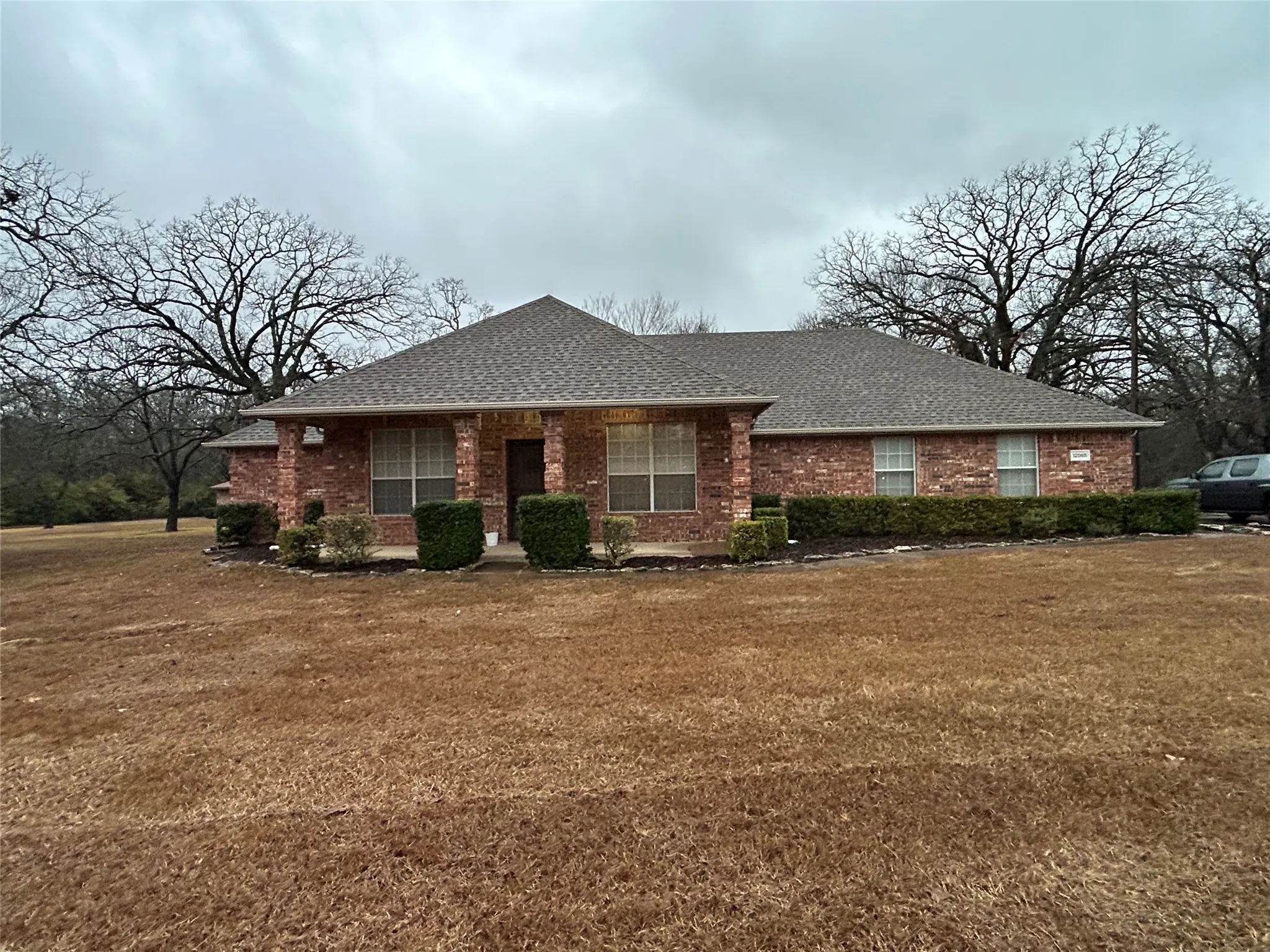 Single Family Residence For Sale in Dallas County , 12065 Forest Glen Lane, Balch Springs, Texas 75180, 4 Bedroom, 2 Bathroom, 2 Garage spaces, 2,508 Sqft, built in 2000, mls#21167410, Real Estate Agent in Balch Springs, Homes For Sale in Dallas county, Homes For Sale in Balch Springs, Realtor in Balch Springs Texas, Real Estate Brokerage Independent Realty Texas, Luminita Cordes Realtor
