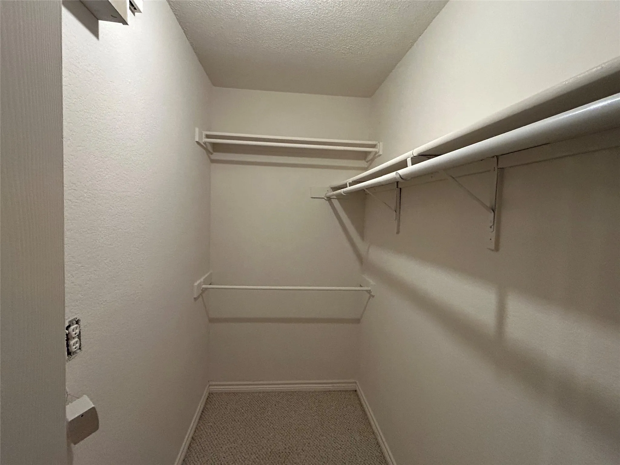 Single Family Residence For Sale in Dallas County , 12065 Forest Glen Lane, Balch Springs, Texas 75180, 4 Bedroom, 2 Bathroom, 2 Garage spaces, 2,508 Sqft, built in 2000, mls#21167410, Real Estate Agent in Balch Springs, Homes For Sale in Dallas county, Homes For Sale in Balch Springs, Realtor in Balch Springs Texas, Real Estate Brokerage Independent Realty Texas, Luminita Cordes Realtor