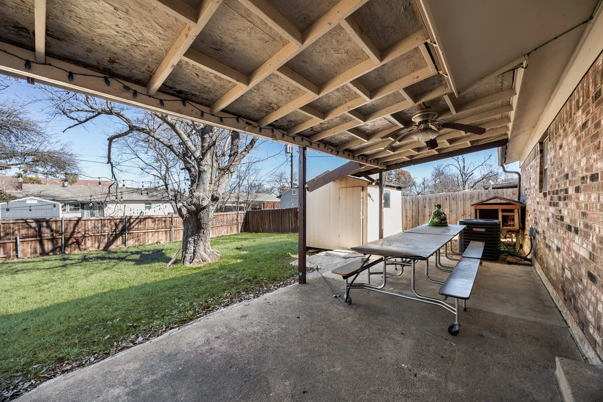Single Family Residence For Sale in Denton County , 743 Price Drive, Lewisville, Texas 75067, 3 Bedrooms, 2 Bathrooms, 2 Garage spaces, 1,224 Sqft, built in 1970, Price $289,000, mls#21167468, Real Estate Agent in Lewisville, Homes For Sale in Denton county, Homes For Sale in Lewisville, Realtor in Lewisville Texas, Real Estate Brokerage Independent Realty Texas, Luminita Cordes Realtor