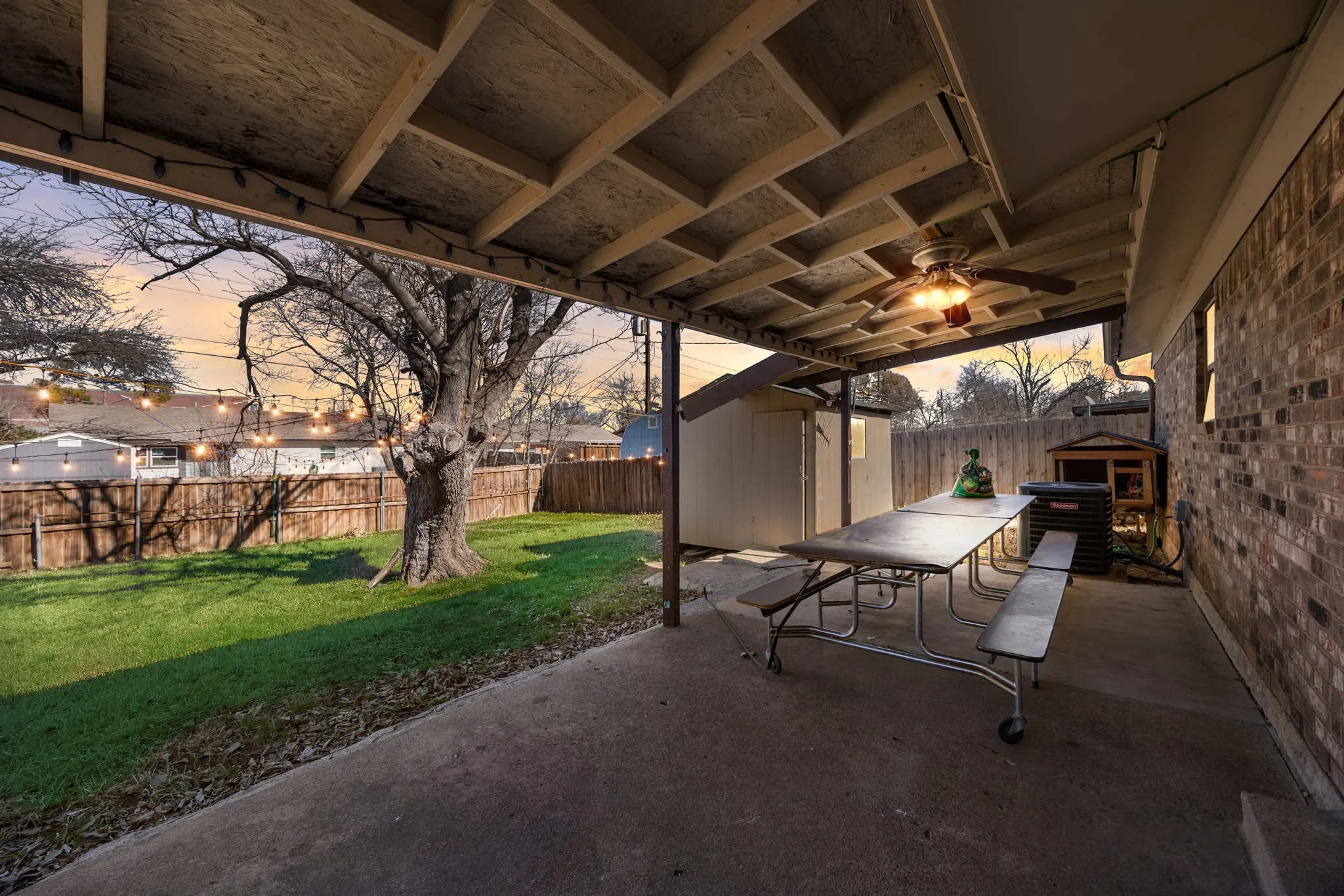 Single Family Residence For Sale in Denton County , 743 Price Drive, Lewisville, Texas 75067, 3 Bedrooms, 2 Bathrooms, 2 Garage spaces, 1,224 Sqft, built in 1970, Price $289,000, mls#21167468, Real Estate Agent in Lewisville, Homes For Sale in Denton county, Homes For Sale in Lewisville, Realtor in Lewisville Texas, Real Estate Brokerage Independent Realty Texas, Luminita Cordes Realtor