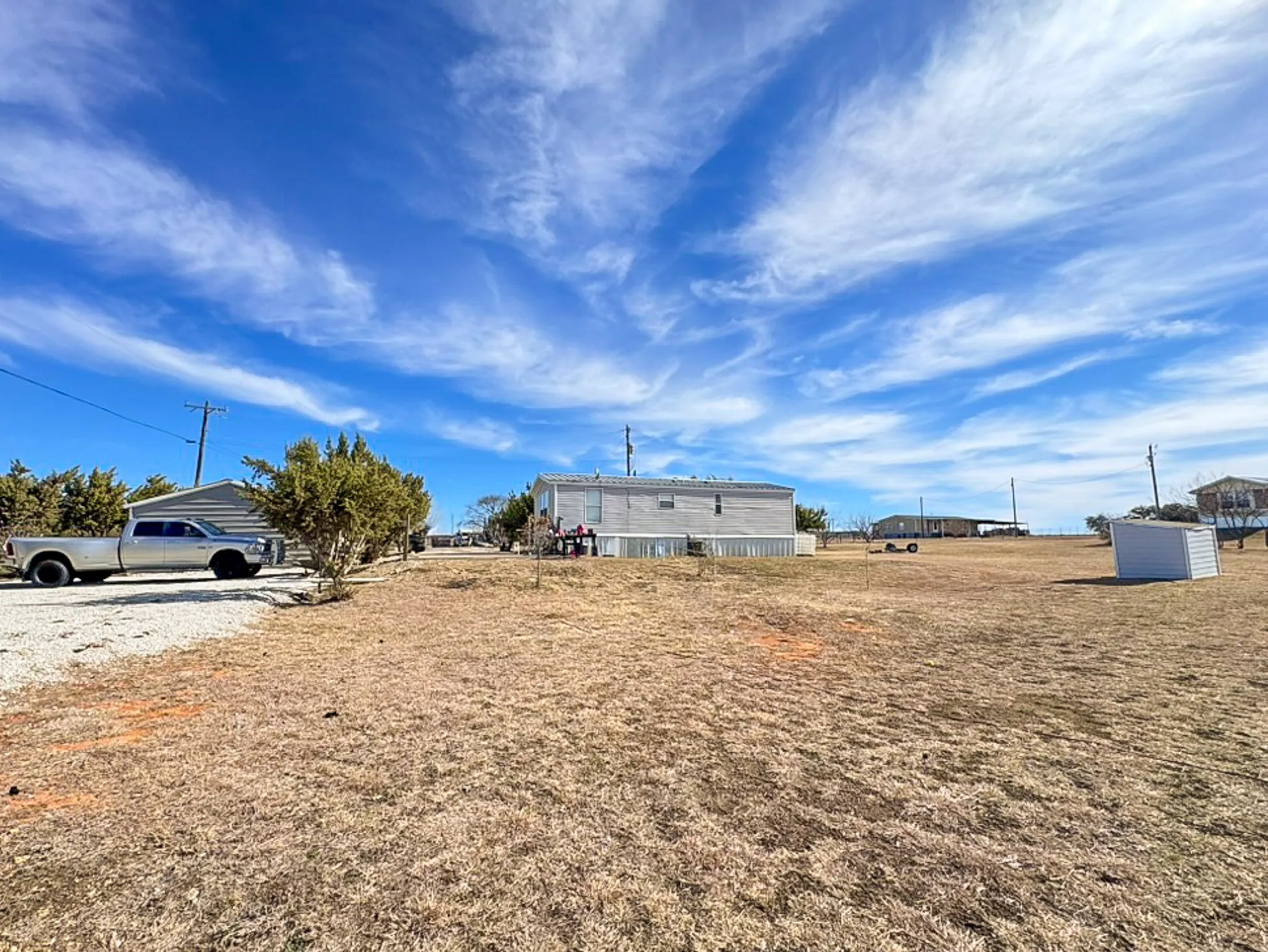 Mobile Home For Sale in Erath County , 140 Private Road 1708, Stephenville, Texas 76401, 1 Bedroom, 1 Bathroom, 2 Garage spaces, 640 Sqft, built in 2012, mls#21167479, Real Estate Agent in Stephenville, Homes For Sale in Erath county, Homes For Sale in Stephenville, Realtor in Stephenville Texas, Real Estate Brokerage Independent Realty Texas, Luminita Cordes Realtor
