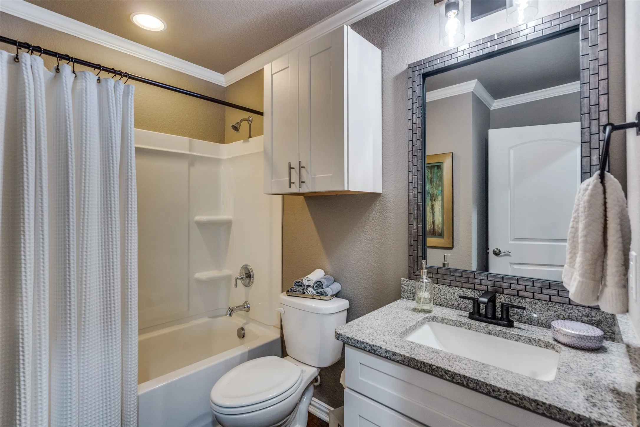 Single Family Residence For Sale in Denton County , 3206 Full Sail Lane, Frisco, Texas 75036, 2 Bedroom, 2 Bathroom, 2 Garage spaces, 1,563 Sqft, built in 2017, mls#21167551, Real Estate Agent in Frisco, Homes For Sale in Denton county, Homes For Sale in Frisco, Realtor in Frisco Texas, Real Estate Brokerage Independent Realty Texas, Luminita Cordes Realtor