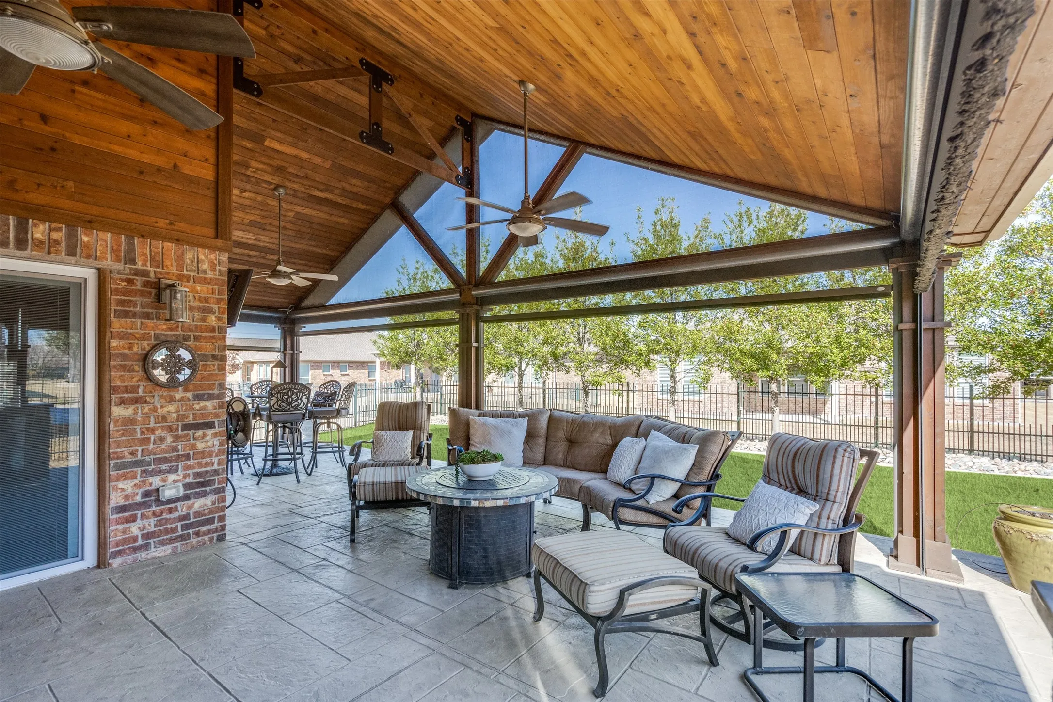 Single Family Residence For Sale in Denton County , 3206 Full Sail Lane, Frisco, Texas 75036, 2 Bedroom, 2 Bathroom, 2 Garage spaces, 1,563 Sqft, built in 2017, mls#21167551, Real Estate Agent in Frisco, Homes For Sale in Denton county, Homes For Sale in Frisco, Realtor in Frisco Texas, Real Estate Brokerage Independent Realty Texas, Luminita Cordes Realtor