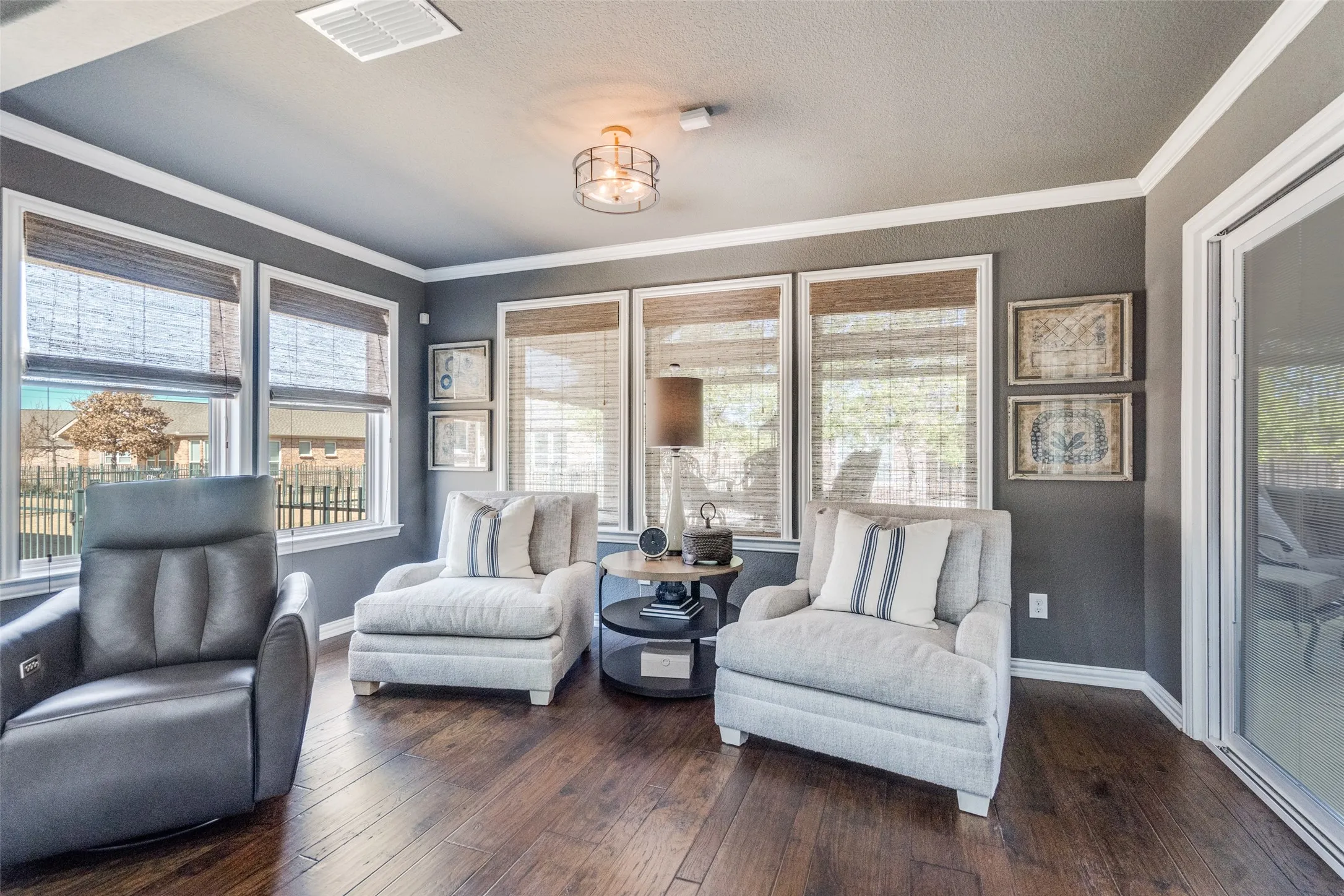Single Family Residence For Sale in Denton County , 3206 Full Sail Lane, Frisco, Texas 75036, 2 Bedroom, 2 Bathroom, 2 Garage spaces, 1,563 Sqft, built in 2017, mls#21167551, Real Estate Agent in Frisco, Homes For Sale in Denton county, Homes For Sale in Frisco, Realtor in Frisco Texas, Real Estate Brokerage Independent Realty Texas, Luminita Cordes Realtor