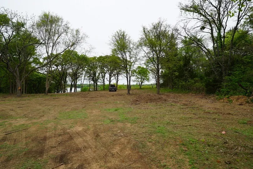 Unimproved Land For Sale in Grayson County , 1800 S Park Avenue, Denison, Texas 75020, 0, 0, Garage spaces, 0 Sqft, built in 0, Price $290,000, mls#21154209, Real Estate Agent in Denison, Homes For Sale in Grayson county, Homes For Sale in Denison, Realtor in Denison Texas, Real Estate Brokerage Independent Realty Texas, Luminita Cordes Realtor