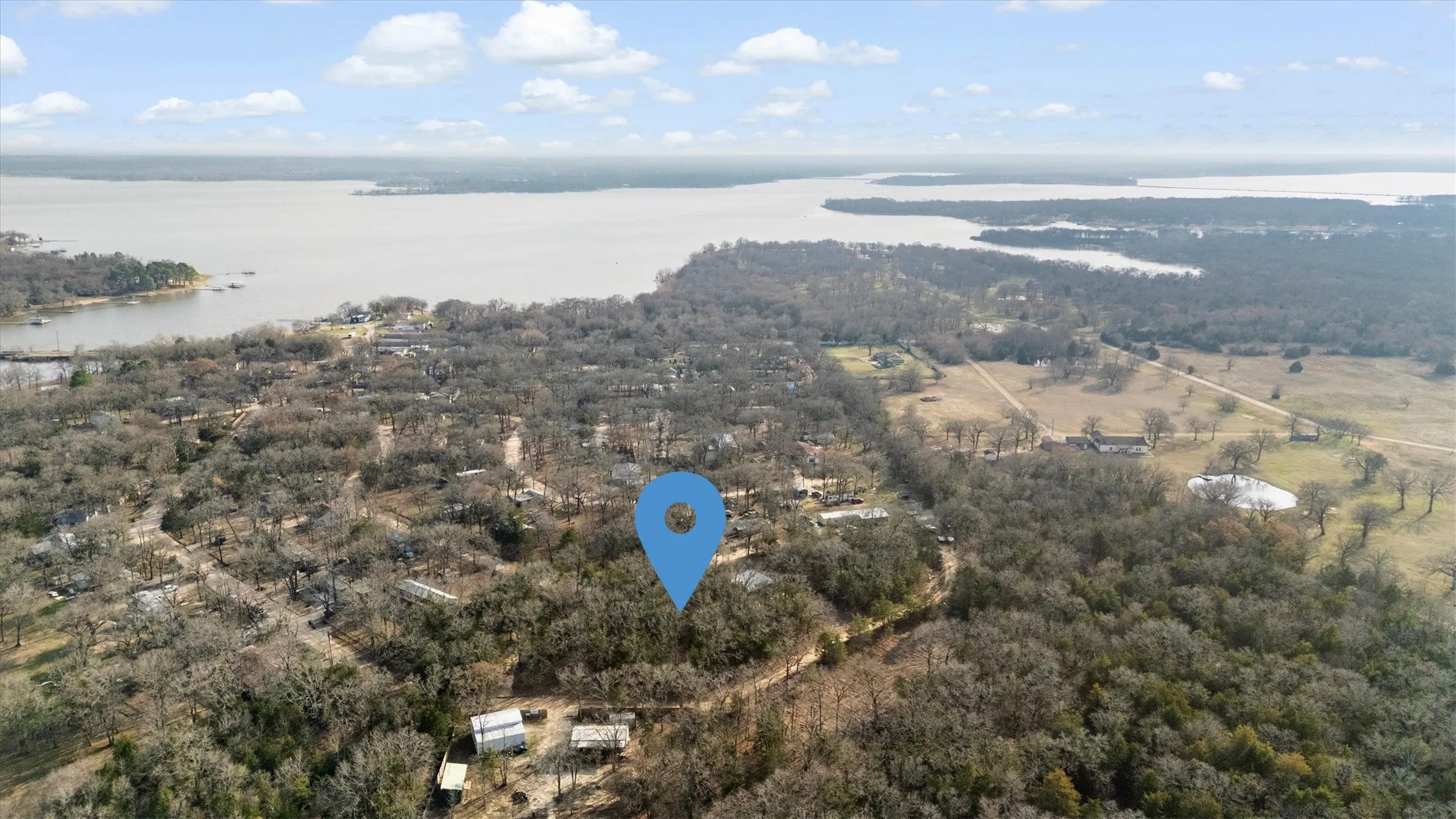 Unimproved Land For Sale in Hunt County , 813 Wood Duck Terrace, Quinlan, Texas 75474, 0, 0, Garage spaces, 0 Sqft, built in 0, mls#21167676, Real Estate Agent in Quinlan, Homes For Sale in Hunt county, Homes For Sale in Quinlan, Realtor in Quinlan Texas, Real Estate Brokerage Independent Realty Texas, Luminita Cordes Realtor
