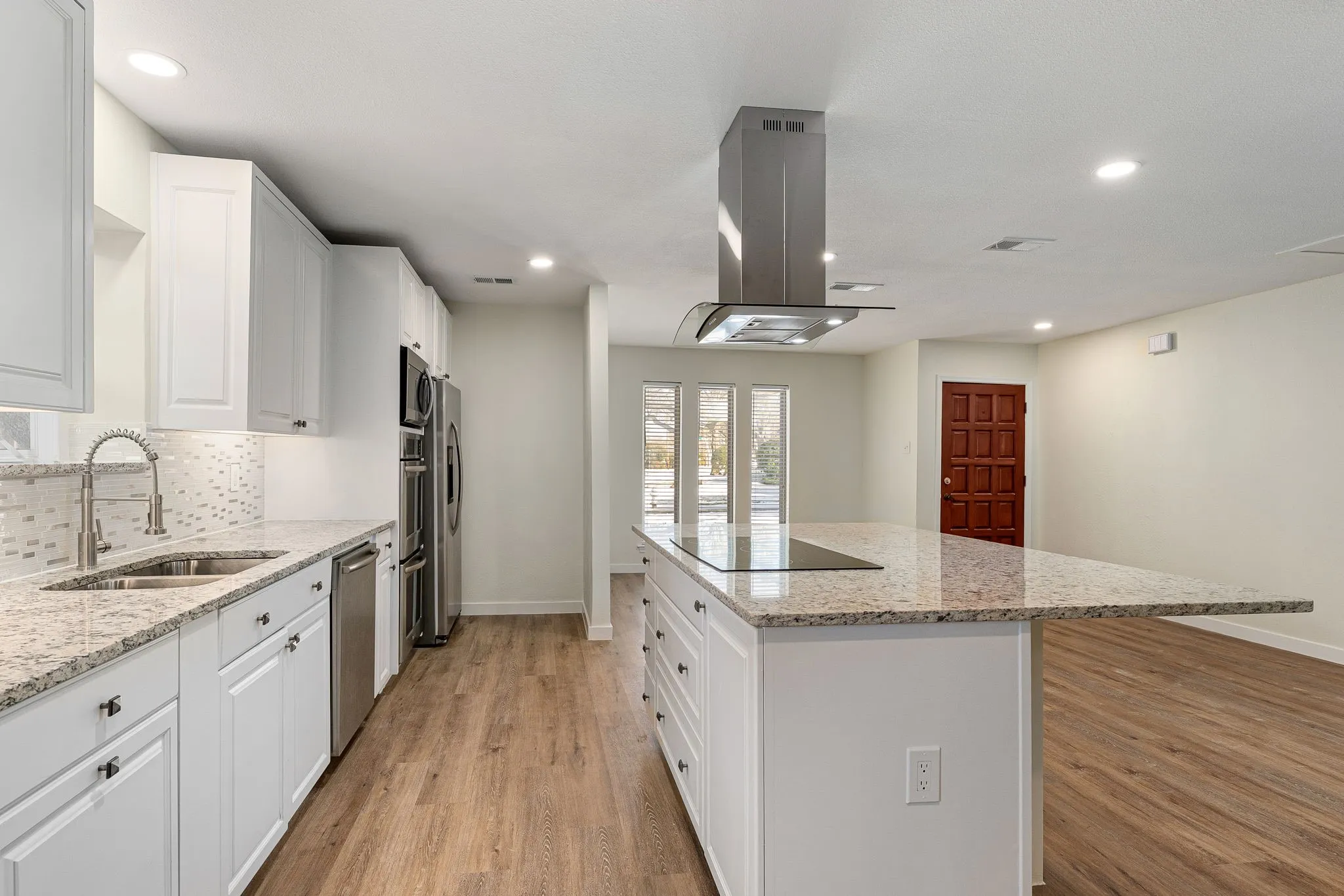 Single Family Residence For Sale in Dallas County , 10521 Sandpiper Lane, Dallas, Texas 75230, 3 Bedroom, 2 Bathroom, 2 Garage spaces, 1,859 Sqft, built in 1971, mls#21167797, Real Estate Agent in Dallas, Homes For Sale in Dallas county, Homes For Sale in Dallas, Realtor in Dallas Texas, Real Estate Brokerage Independent Realty Texas, Luminita Cordes Realtor