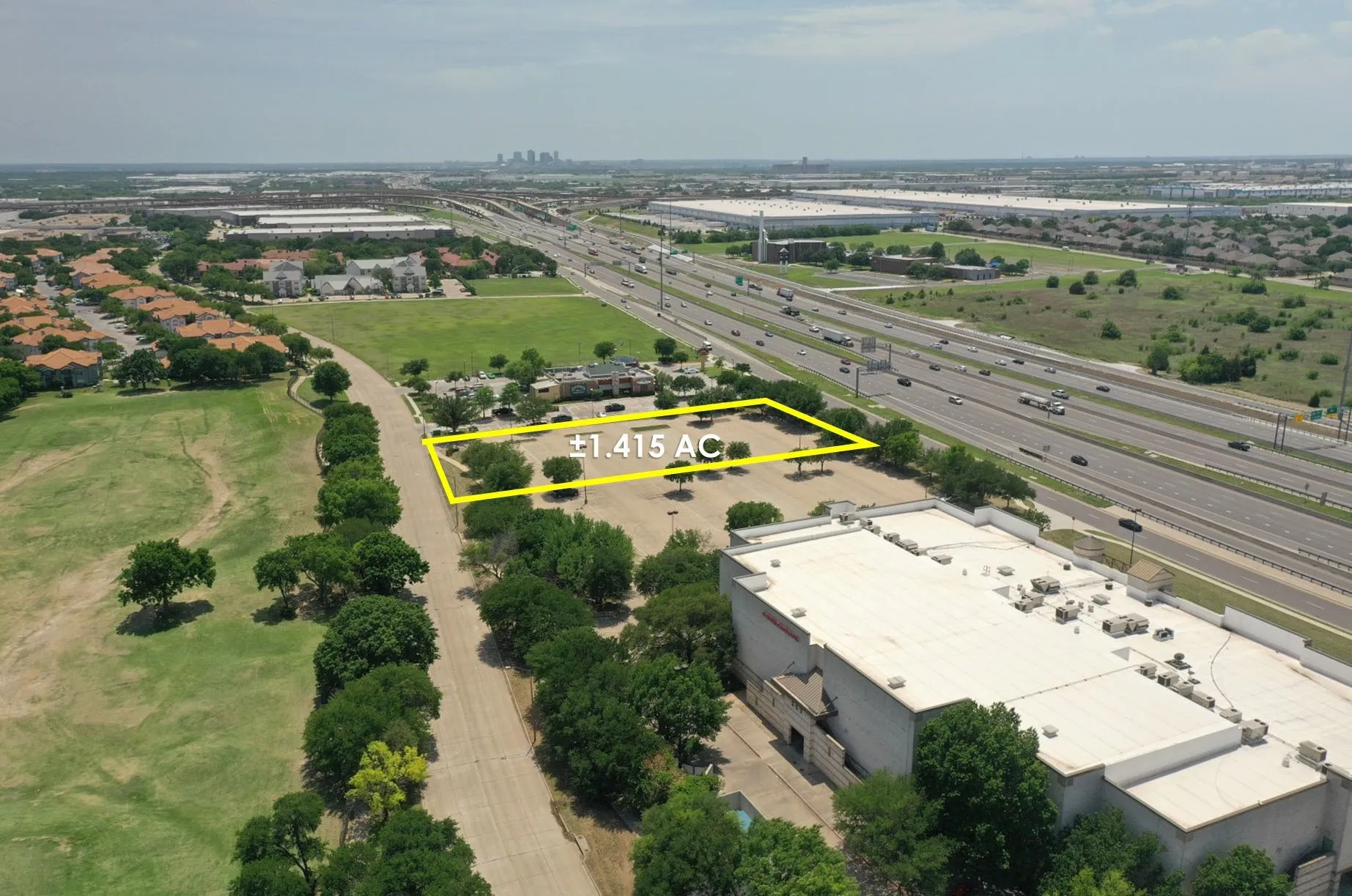 Improved Land For Sale in Tarrant County , 5900 North Freeway, Fort Worth, Texas 76137, 0, 0, Garage spaces, 0 Sqft, built in 0, Price $1,100,000, mls#21167816, Real Estate Agent in Fort Worth, Homes For Sale in Tarrant county, Homes For Sale in Fort Worth, Realtor in Fort Worth Texas, Real Estate Brokerage Independent Realty Texas, Luminita Cordes Realtor
