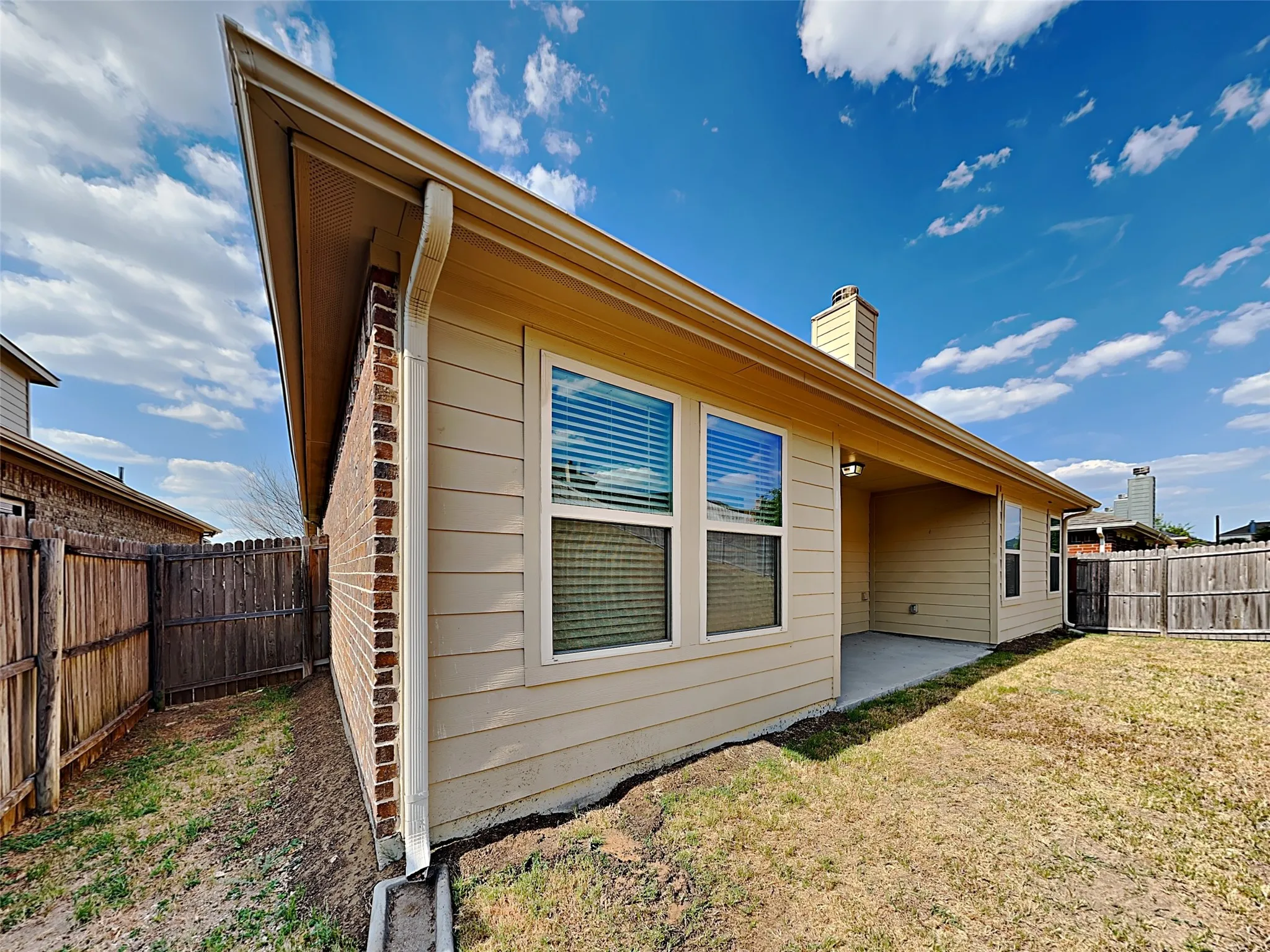 Single Family Residence For Sale in Collin County , 1201 Evers Drive, Mc Kinney, Texas 75071, 4 Bedroom, 3 Bathroom, 2 Garage spaces, 2,341 Sqft, built in 2014, mls#21167833, Real Estate Agent in Mc Kinney, Homes For Sale in Collin county, Homes For Sale in Mc Kinney, Realtor in Mc Kinney Texas, Real Estate Brokerage Independent Realty Texas, Luminita Cordes Realtor