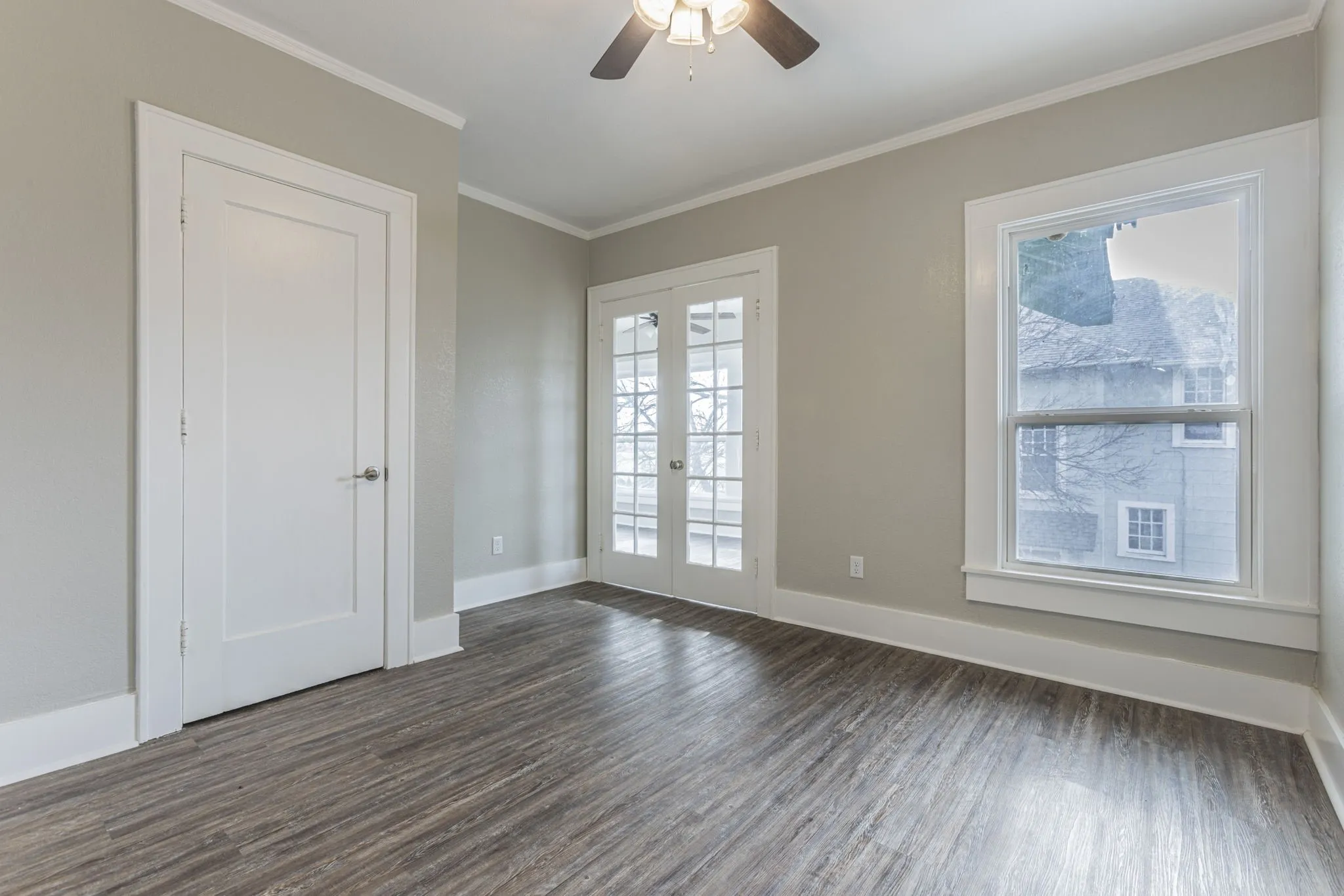 Single Family Residence For Sale in Mc Lennan County , 1314 N 15th Street, Waco, Texas 76707, 4 Bedroom, 2 Bathroom, Garage spaces, 2,122 Sqft, built in 1912, Preowned, mls#21160436, Real Estate Agent in Waco, Homes For Sale in Mc Lennan county, Homes For Sale in Waco, Realtor in Waco Texas, Real Estate Brokerage Independent Realty Texas, Luminita Cordes Realtor