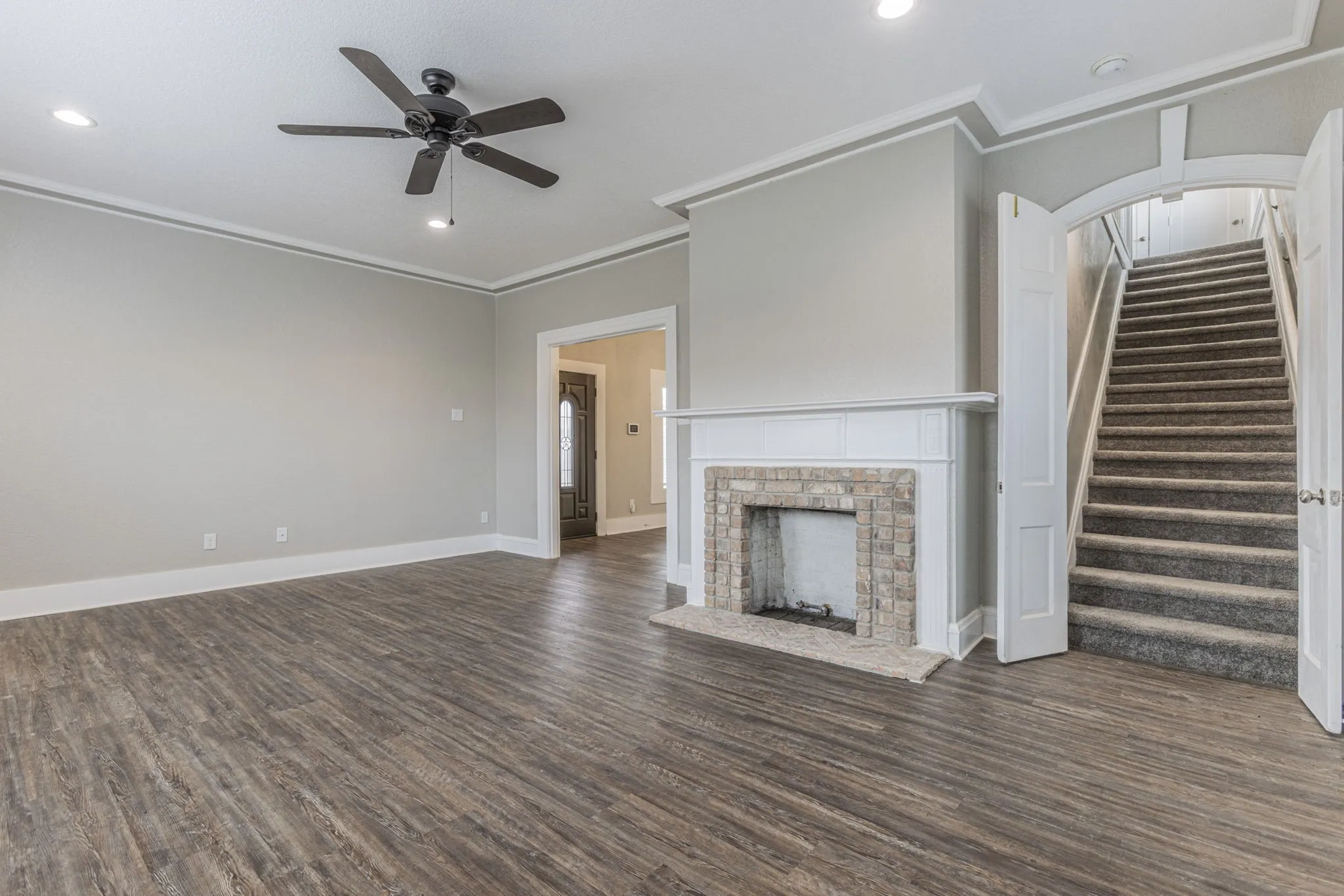 Single Family Residence For Sale in Mc Lennan County , 1314 N 15th Street, Waco, Texas 76707, 4 Bedroom, 2 Bathroom, Garage spaces, 2,122 Sqft, built in 1912, Preowned, mls#21160436, Real Estate Agent in Waco, Homes For Sale in Mc Lennan county, Homes For Sale in Waco, Realtor in Waco Texas, Real Estate Brokerage Independent Realty Texas, Luminita Cordes Realtor