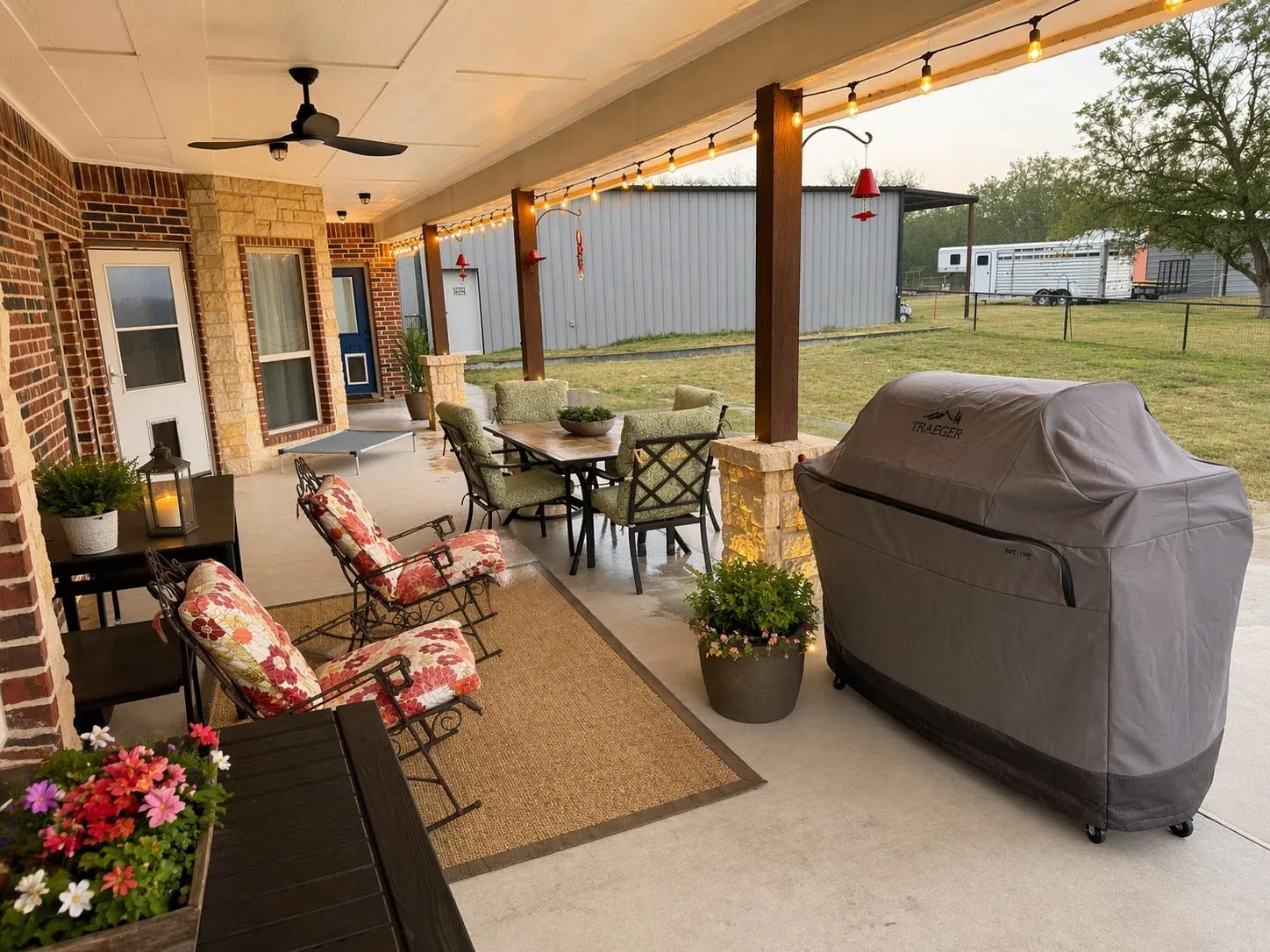 Single Family Residence For Sale in Hill County , 226 HCR 3321, Hubbard, Texas 76648, 4 Bedroom, 3 Bathroom, 2 Garage spaces, 2,835 Sqft, built in 2008, mls#21165329, Real Estate Agent in Hubbard, Homes For Sale in Hill county, Homes For Sale in Hubbard, Realtor in Hubbard Texas, Real Estate Brokerage Independent Realty Texas, Luminita Cordes Realtor