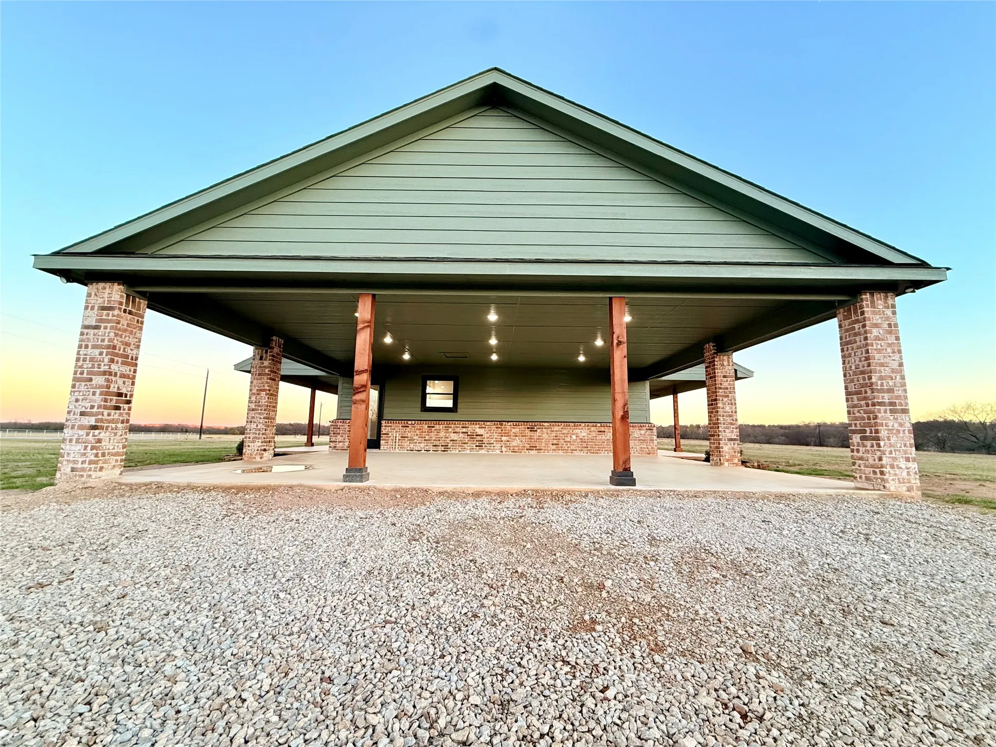 Single Family Residence For Sale in Jack County , 175 Flint Lane, Chico, Texas 76431, 4 Bedroom, 3 Bathroom, Garage spaces, 2,326 Sqft, built in 2025, New Construction - Complete, mls#21160708, Real Estate Agent in Chico, Homes For Sale in Jack county, Homes For Sale in Chico, Realtor in Chico Texas, Real Estate Brokerage Independent Realty Texas, Luminita Cordes Realtor