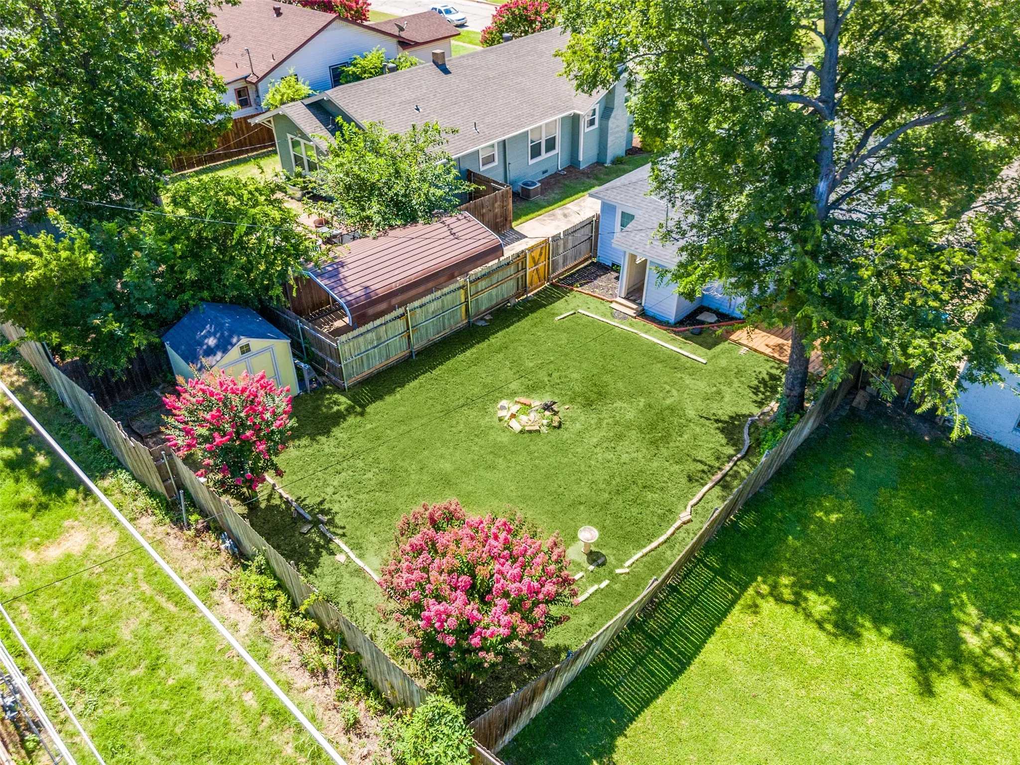Improved Land For Sale in Tarrant County , 4812 Calmont Avenue, Fort Worth, Texas 76107, 0, 0, Garage spaces, 0 Sqft, built in 1932, Price $235,000, mls#21167933, Real Estate Agent in Fort Worth, Homes For Sale in Tarrant county, Homes For Sale in Fort Worth, Realtor in Fort Worth Texas, Real Estate Brokerage Independent Realty Texas, Luminita Cordes Realtor