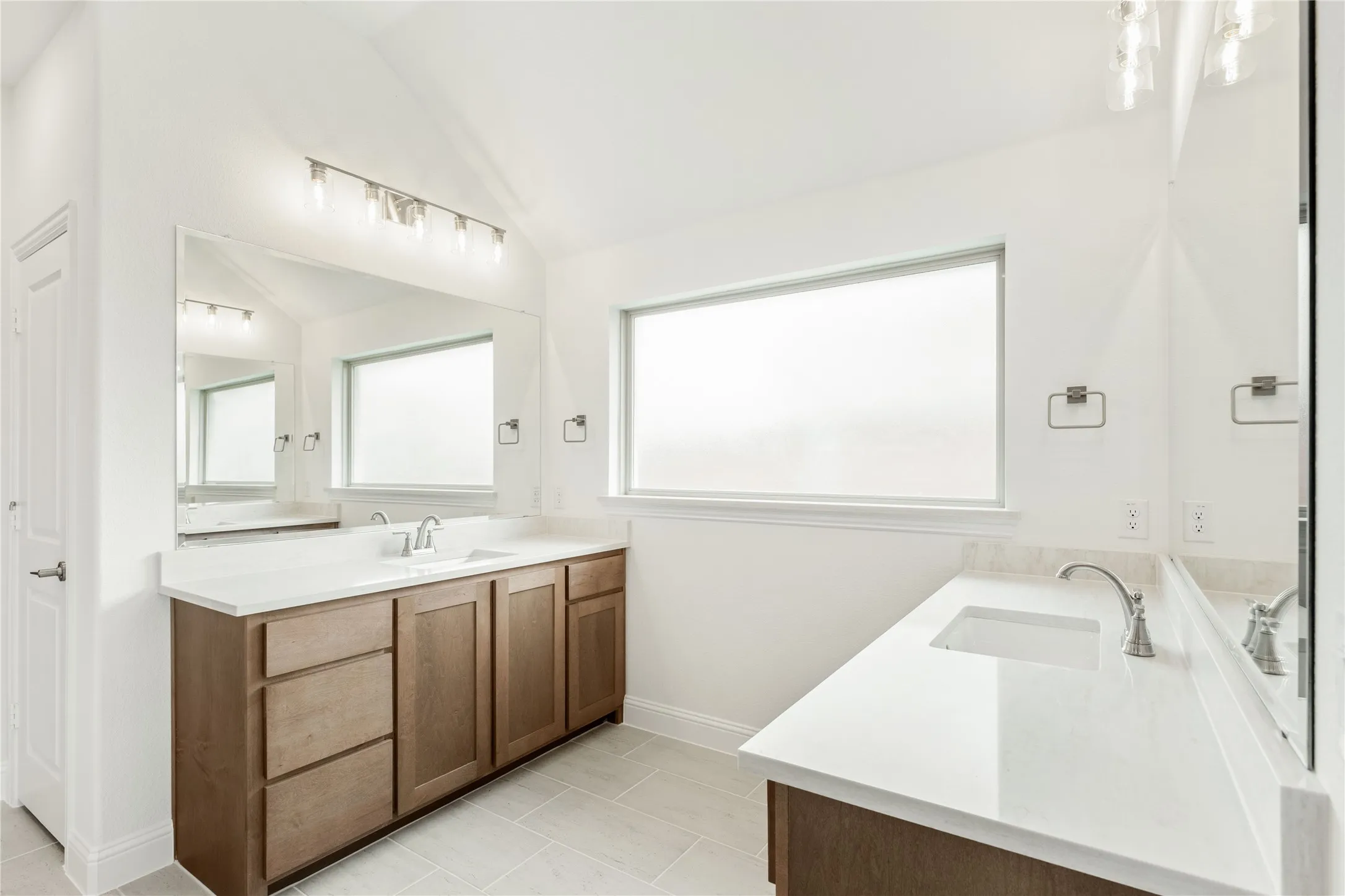 Single Family Residence For Sale in Denton County , 8913 Cisco Drive, Denton, Texas 76226, 5 Bedroom, 4 Bathroom, 2 Garage spaces, 4,233 Sqft, built in 2026, New Construction - Incomplete, mls#21166786, Real Estate Agent in Denton, Homes For Sale in Denton county, Homes For Sale in Denton, Realtor in Denton Texas, Real Estate Brokerage Independent Realty Texas, Luminita Cordes Realtor