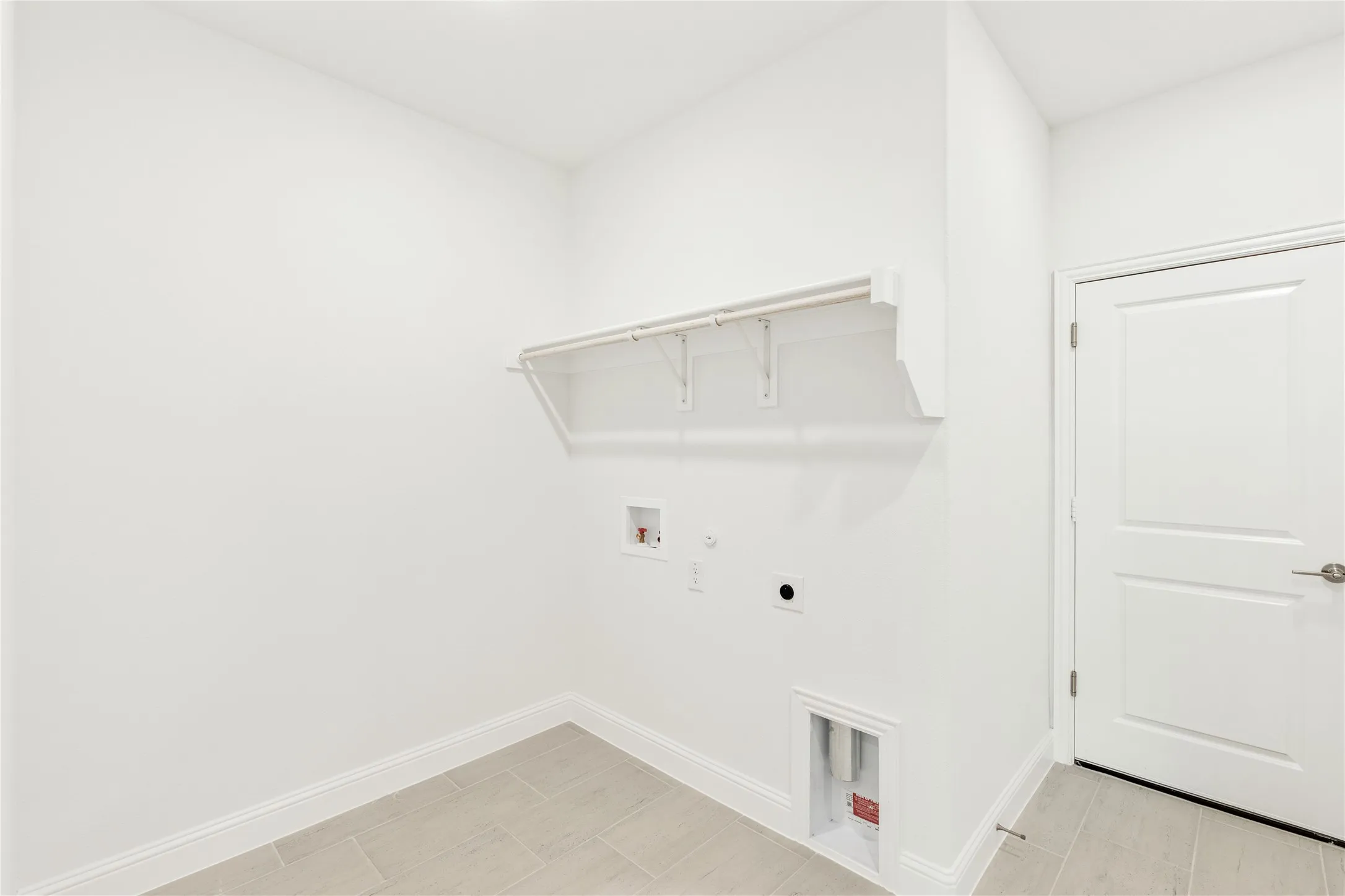 Single Family Residence For Sale in Denton County , 8913 Cisco Drive, Denton, Texas 76226, 5 Bedroom, 4 Bathroom, 2 Garage spaces, 4,233 Sqft, built in 2026, New Construction - Incomplete, mls#21166786, Real Estate Agent in Denton, Homes For Sale in Denton county, Homes For Sale in Denton, Realtor in Denton Texas, Real Estate Brokerage Independent Realty Texas, Luminita Cordes Realtor