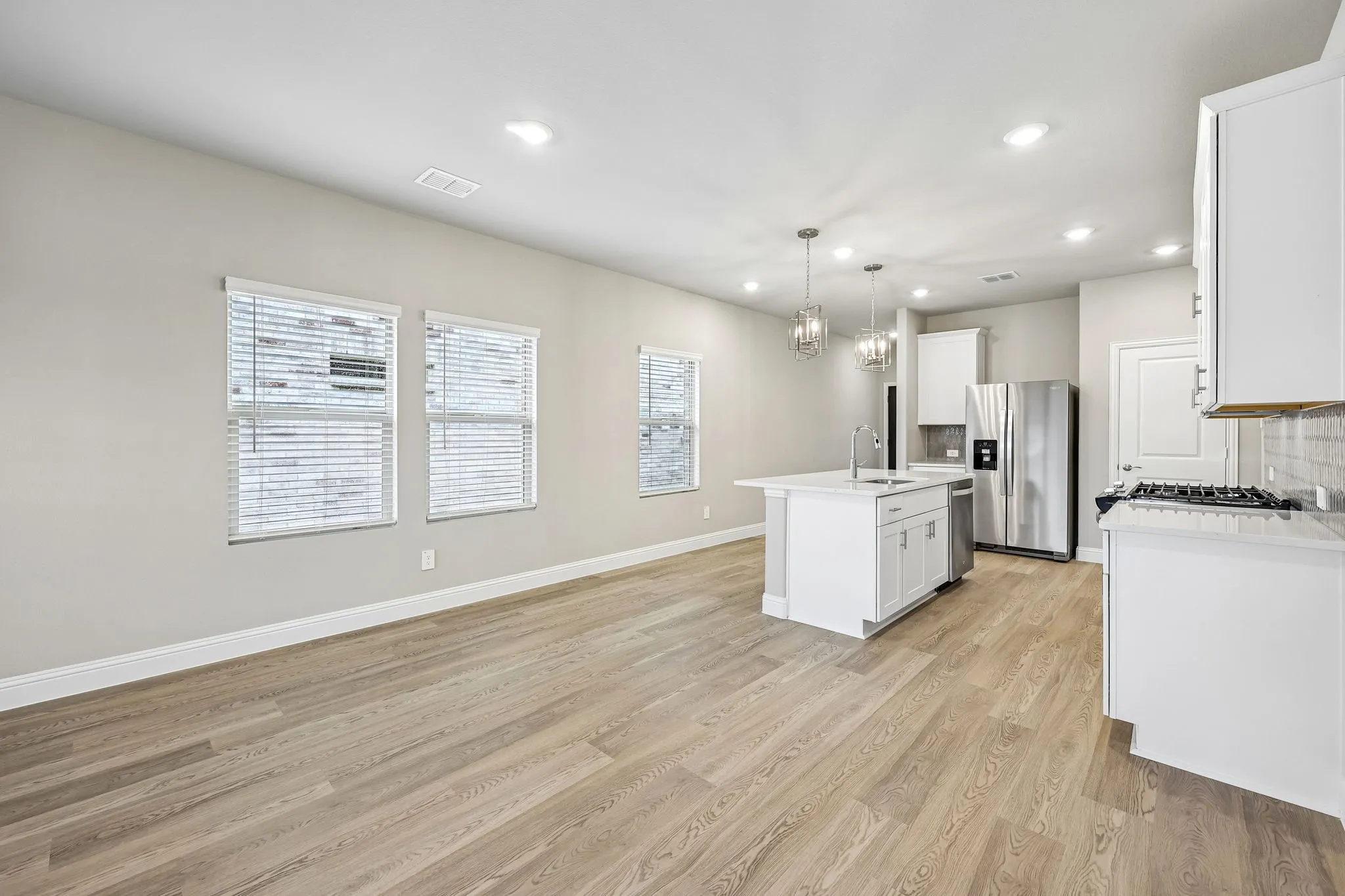 Single Family Residence For Sale in Collin County , 1701 Arches Road, Anna, Texas 75409, 4 Bedroom, 2 Bathroom, 2 Garage spaces, 1,550 Sqft, built in 2026, New Construction - Incomplete, mls#21166242, Real Estate Agent in Anna, Homes For Sale in Collin county, Homes For Sale in Anna, Realtor in Anna Texas, Real Estate Brokerage Independent Realty Texas, Luminita Cordes Realtor