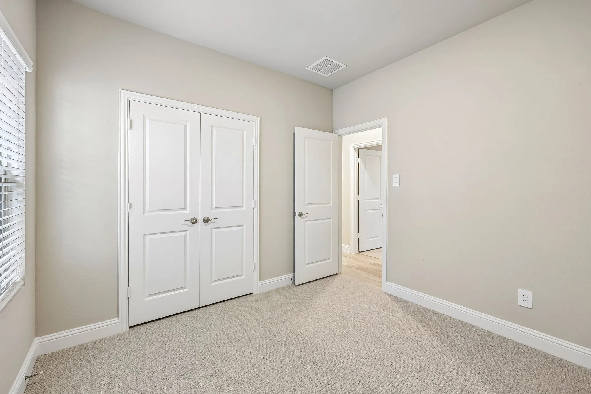 Single Family Residence For Sale in Collin County , 1701 Arches Road, Anna, Texas 75409, 4 Bedroom, 2 Bathroom, 2 Garage spaces, 1,550 Sqft, built in 2026, New Construction - Incomplete, mls#21166242, Real Estate Agent in Anna, Homes For Sale in Collin county, Homes For Sale in Anna, Realtor in Anna Texas, Real Estate Brokerage Independent Realty Texas, Luminita Cordes Realtor